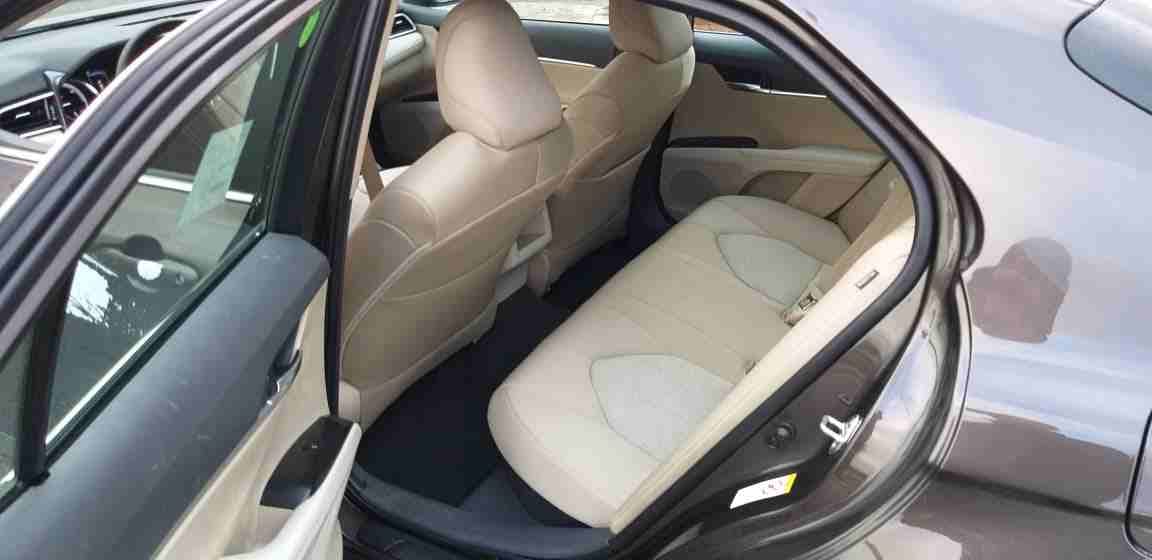 Automatic Toyota 2018 for sale - Used - Amman city
لا تنسَ أنك شاهدت هذا الإعلان في عنكبوت
تويوتا...