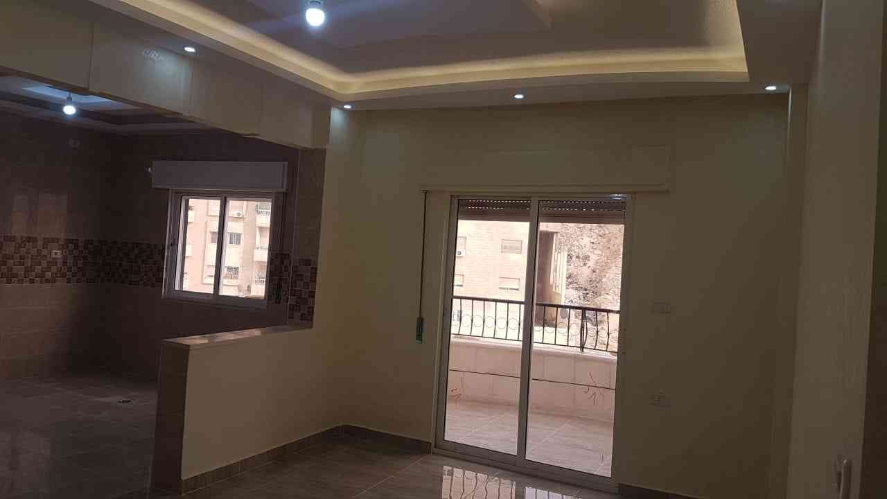 شقق مميزه للبيع مساحات 150 في غاية الروعه ام نواره
لا تنسَ أنك شاهدت هذا الإعلان في عنكبوت
شق...