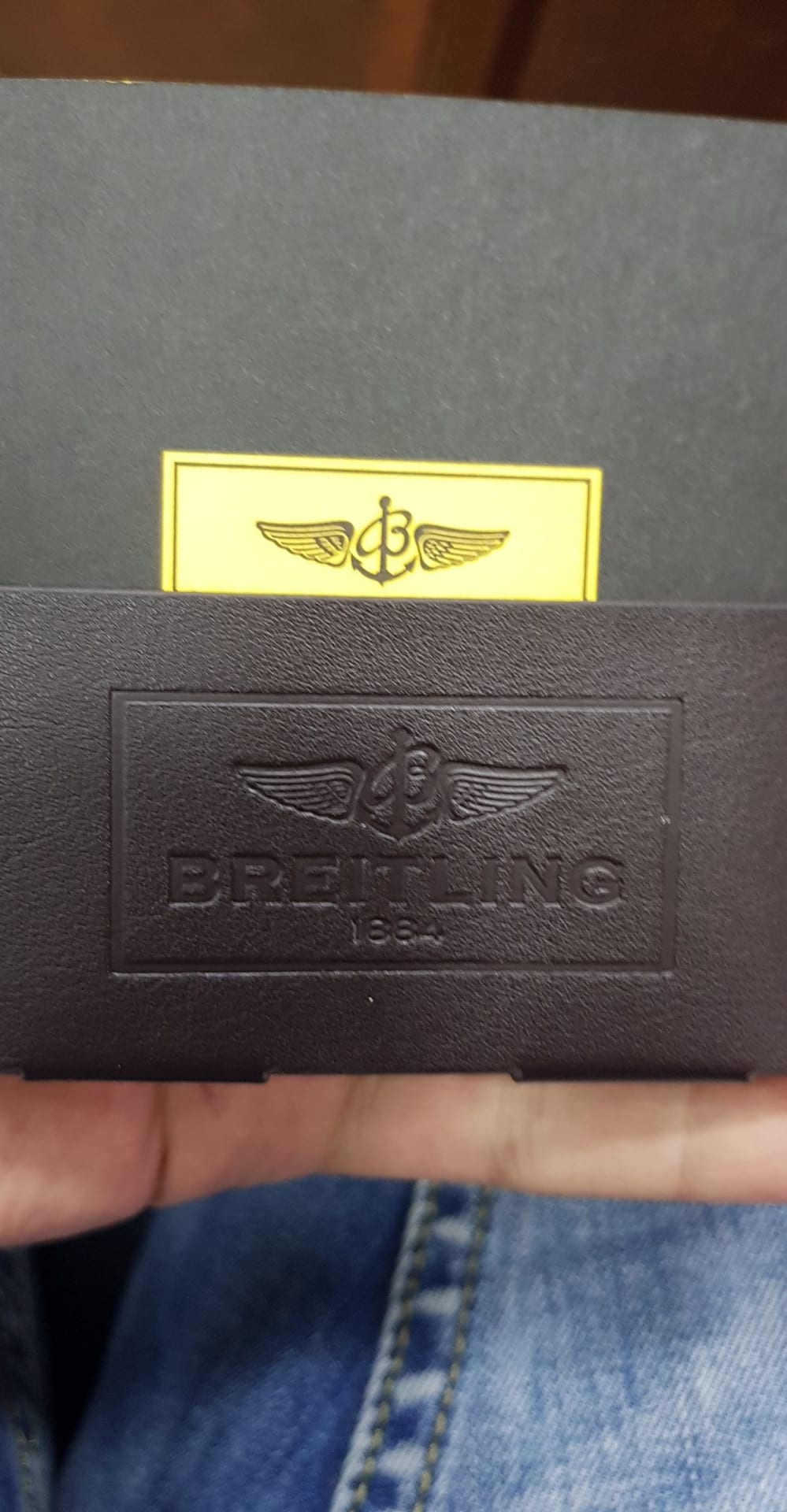BREITLING SKY RACER
لا تنسَ أنك شاهدت هذا الإعلان في عنكبوت
موديل 2018
فايبر كاربون
جديده غير...