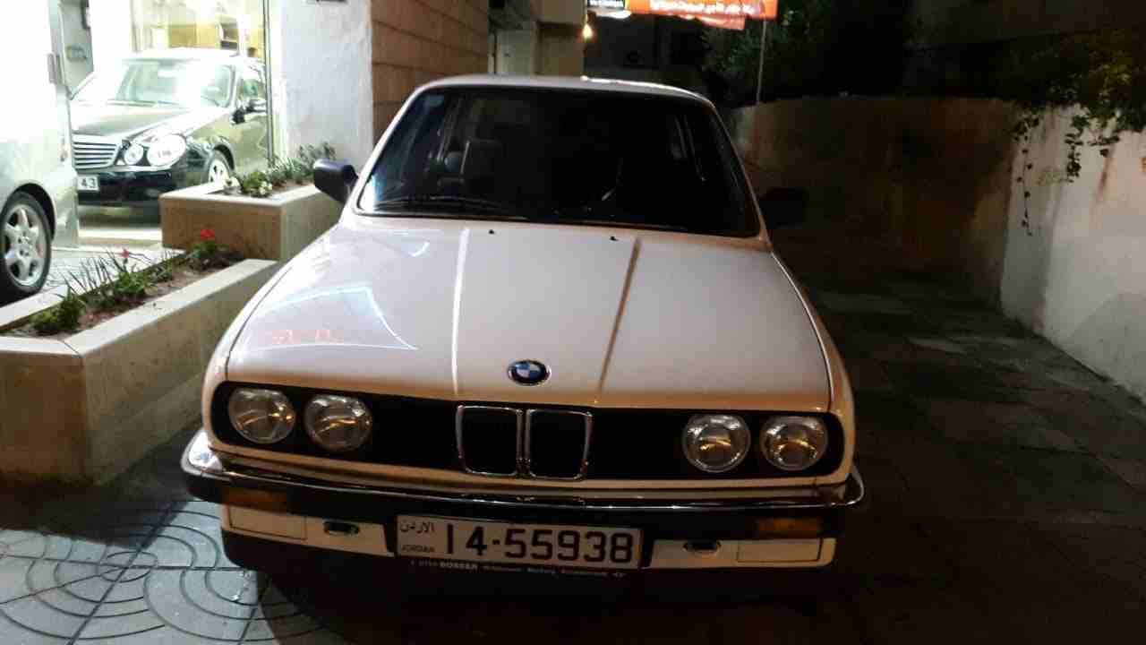 BMW 320 للبيع
لا تنسَ أنك شاهدت هذا الإعلان في عنكبوت
السيارة بحالة
دهان الوكالة -فل كامل ما عدا...