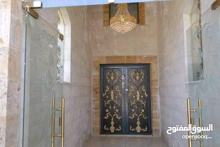 شقة 201م للبيع /شفا بدران مقابل جامعة العلوم التطبيقيه
لا تنسَ أنك شاهدت هذا الإعلان في عنكبوت...