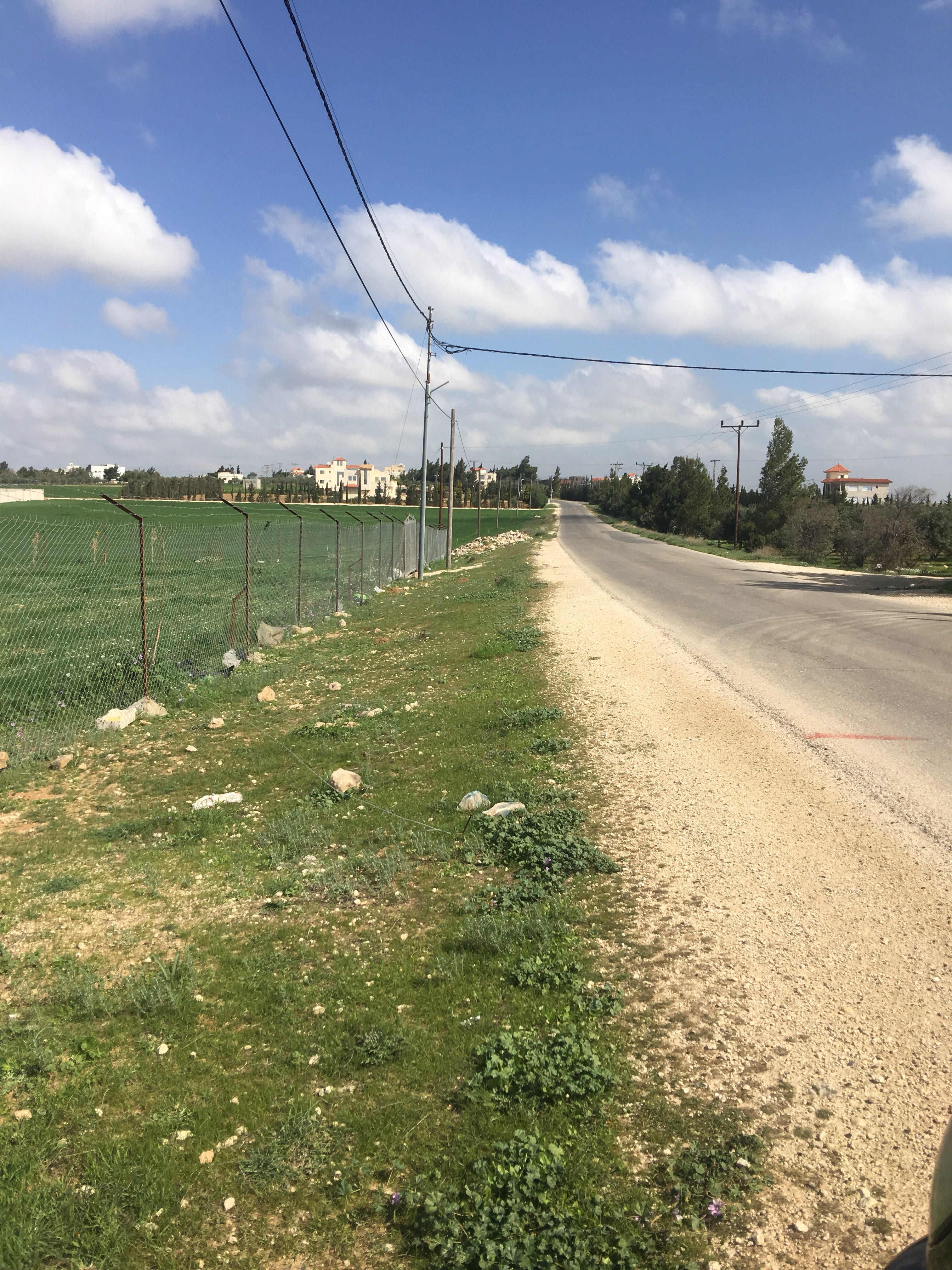 10 دونم في حواره جنوب عمان
لا تنسَ أنك شاهدت هذا الإعلان في عنكبوت
10 دونم في حواره اراضي جنو...
