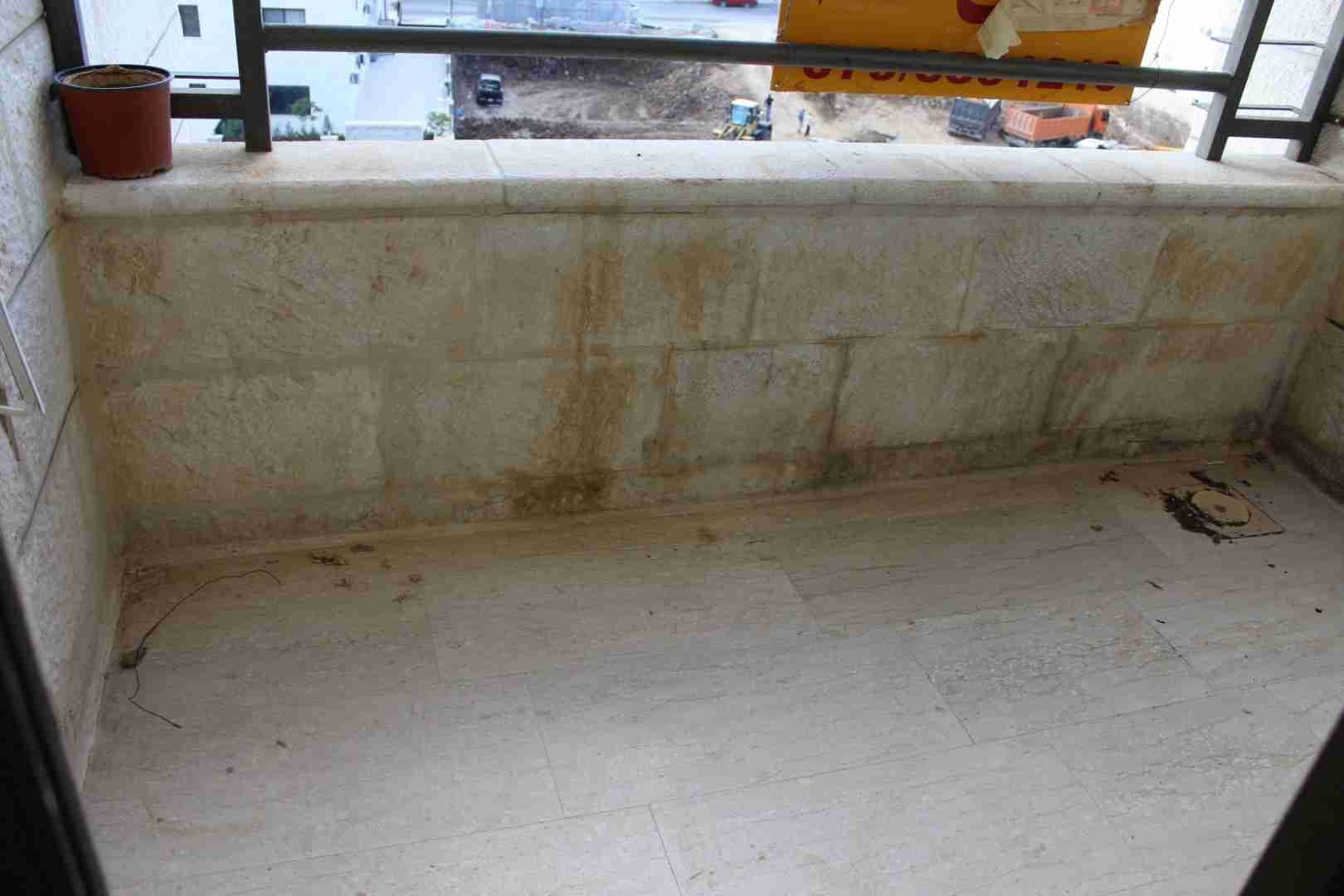 للايجار شقة فارغة سوبر ديلوكس في منطقة خلدا 3 نوم مساحة 180 م² - ط ثالث
لا تنسَ أنك شاهدت هذا الإعلان في عنكبوت...