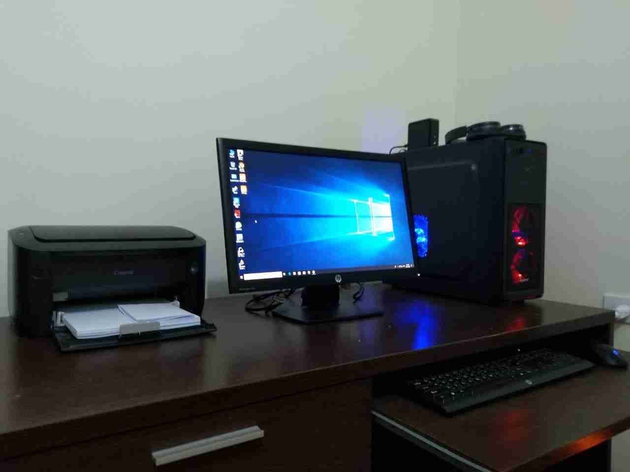 Core i7 جيل رابع بسعر لقطه كامل الجهاز
لا تنسَ أنك شاهدت هذا الإعلان في عنكبوت
كرت الشاشه دا...