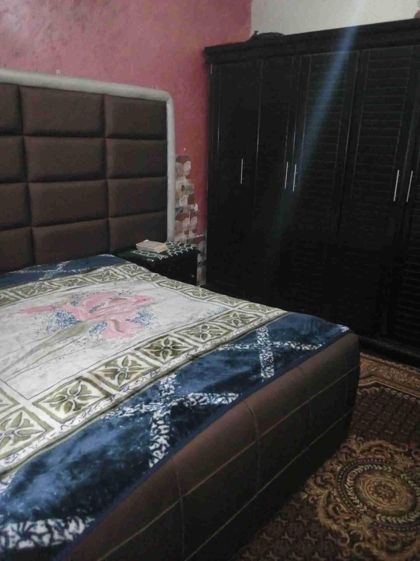 عمان ابو علندا
لا تنسَ أنك شاهدت هذا الإعلان في عنكبوت
غرفه نوم...