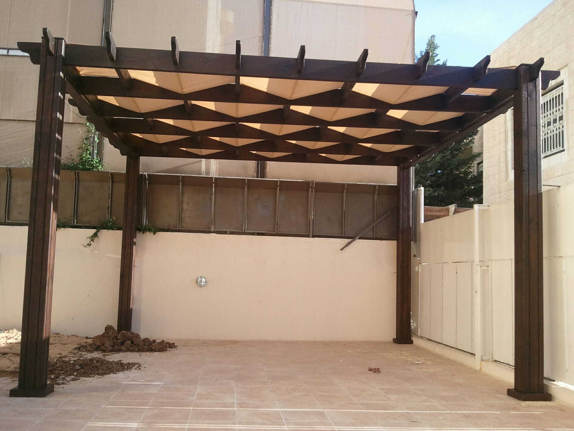 كافة اعمال الحدادة و القرميد
لا تنسَ أنك شاهدت هذا الإعلان في عنكبوت
كافة أعمال الحدادة وديكو...