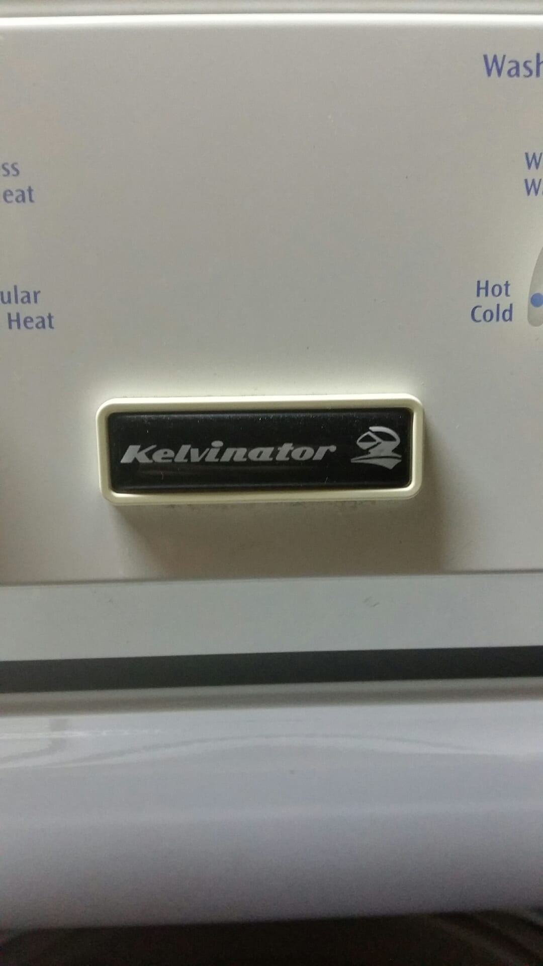 غسالة بحالة جيدة نوع kelvinator امريكي
لا تنسَ أنك شاهدت هذا الإعلان في عنكبوت
غسالة تب نظاف...