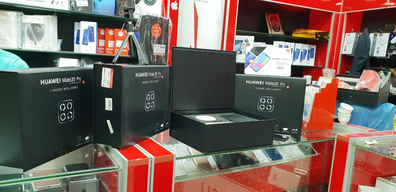 اجمل العروض في المملكة على اجهزه Mate20 pro فل بكج كفاله سل افنيو
لا تنسَ أنك شاهدت هذا الإعلان في عنكبوت...
