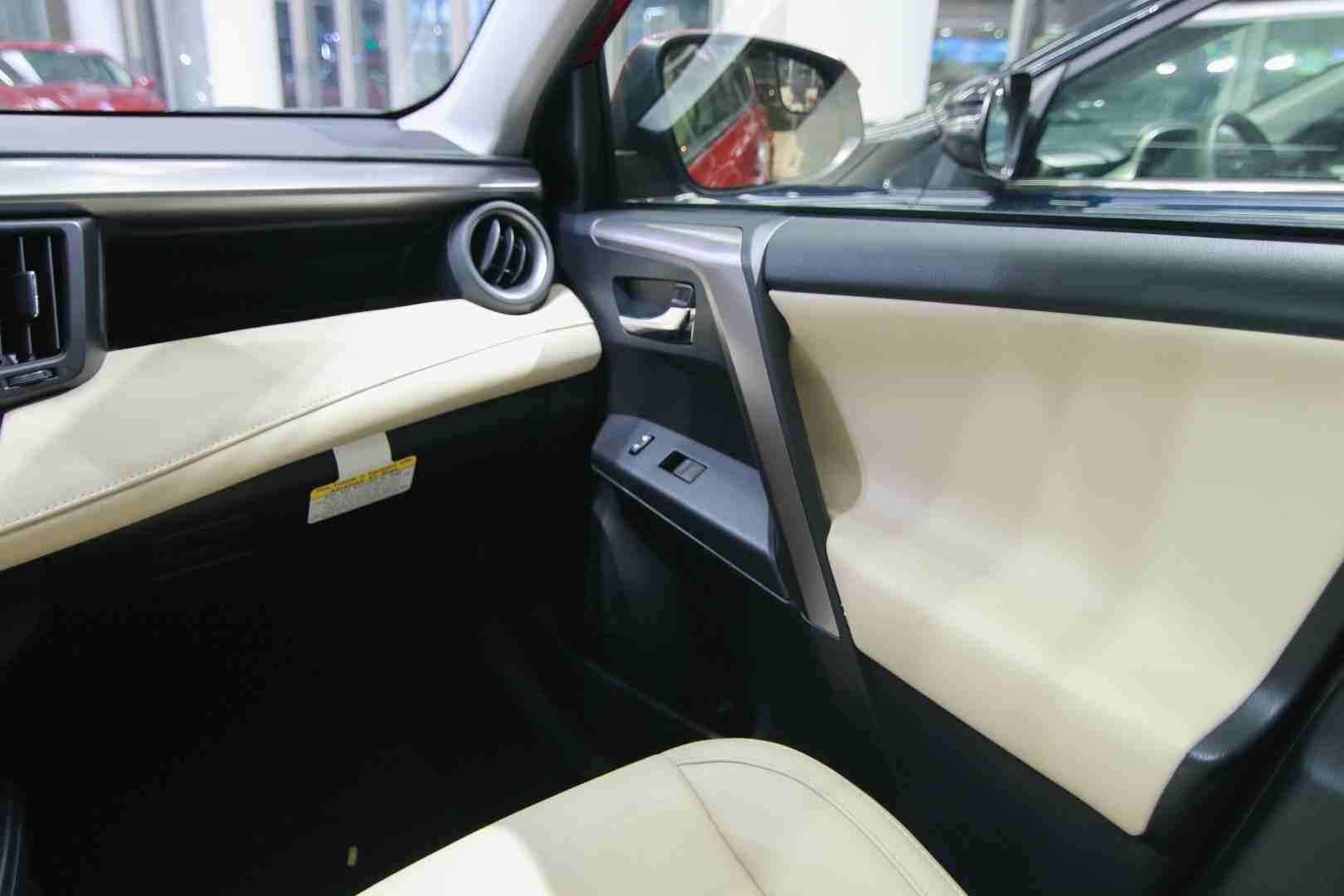 تــويــوتــا RAV-4 2018 / 2017 / 2016
لا تنسَ أنك شاهدت هذا الإعلان في عنكبوت
BUSTANJI MOTORS
#ا...