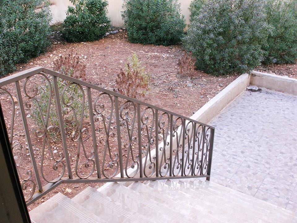 شقه ارضيه جديده فارغه للبيع الجاردنز خلف ابن الهيثم مساحه 90م مع حديقه
لا تنسَ أنك شاهدت هذا الإعلان في عنكبوت...