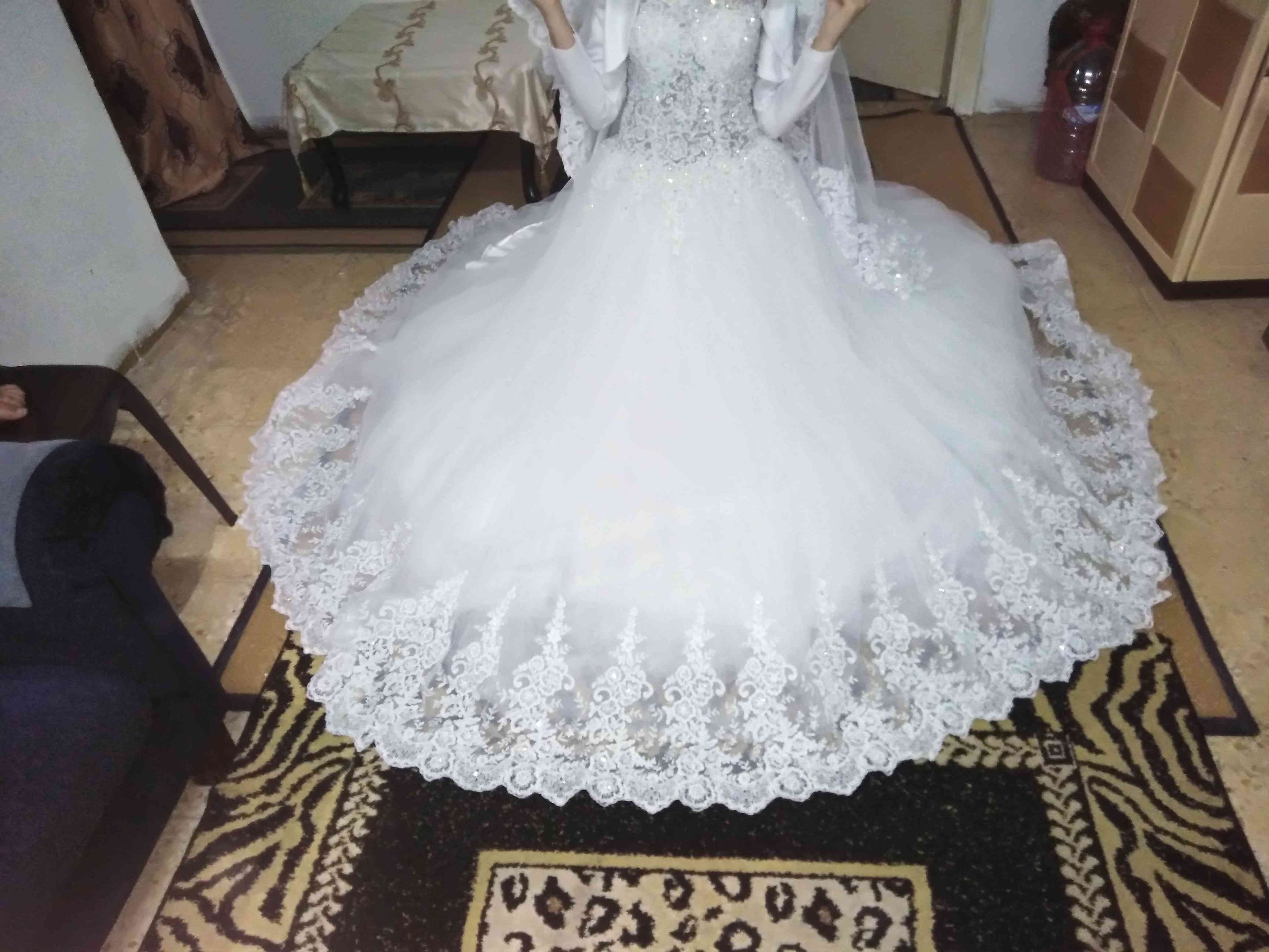 بدله عروس كامله الاغراض للبيع بسعر مغري جدا جدا الاستفسار 0781585167
لا تنسَ أنك شاهدت هذا الإعلان في عنكبوت...