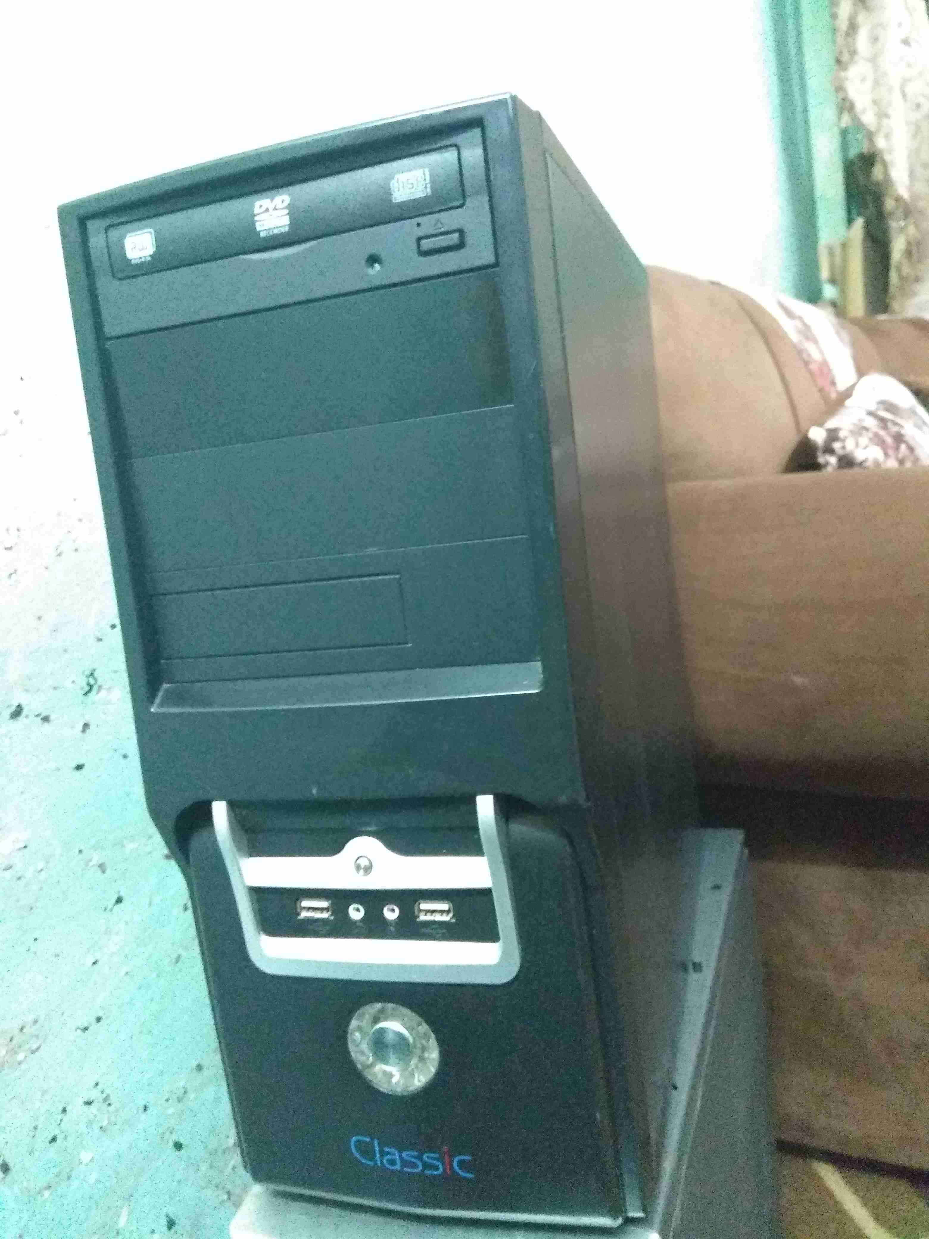 كمبيوتر مكتبي core2quad q6600 يعادل الاي ثري يشغل جميع الالعاب المتوسطة بكفاءة
لا تنسَ أنك شاهدت هذا الإعلان في عنكبوت...