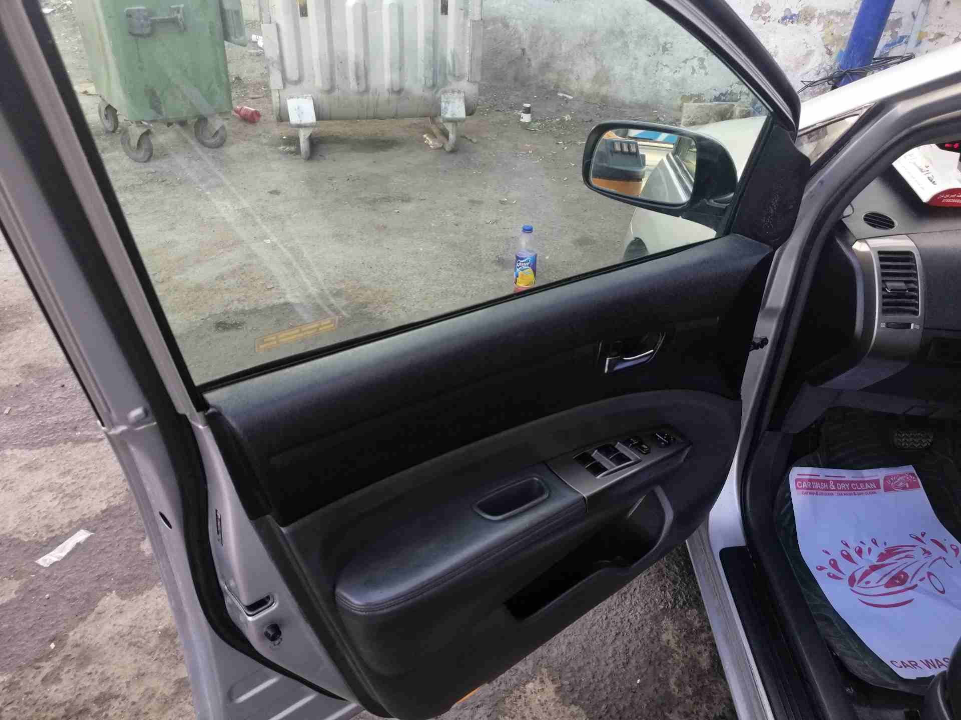 تويوتا بريوس فل كامل موديل 2007 الون سلفر متليك فحص كامل 7 جيييييييد
لا تنسَ أنك شاهدت هذا الإعلان في عنكبوت...