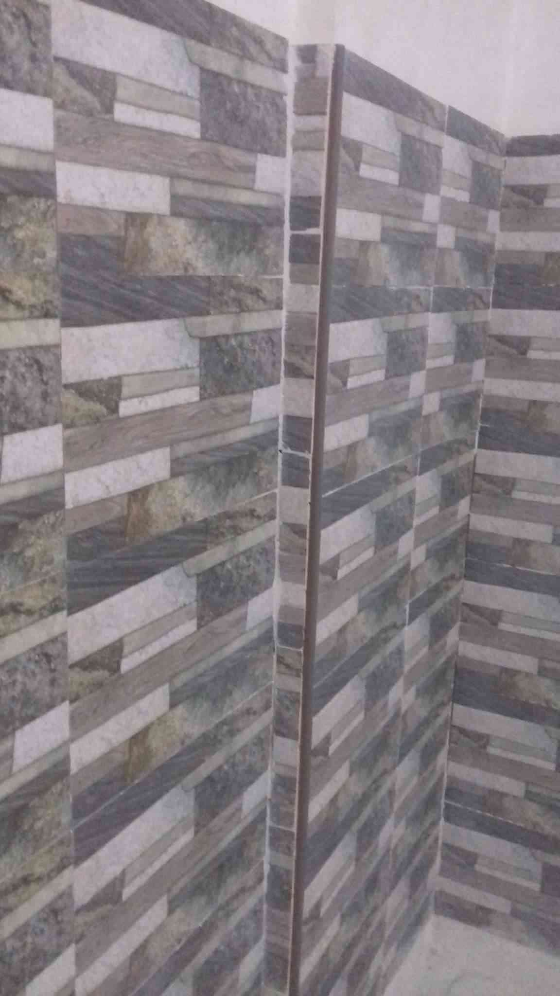 معلم بلاط طينه ولاسق ومعلم شحف بشتغل بليوميه 35دينارهاتف 0795613892
لا تنسَ أنك شاهدت هذا الإعلان في عنكبوت...