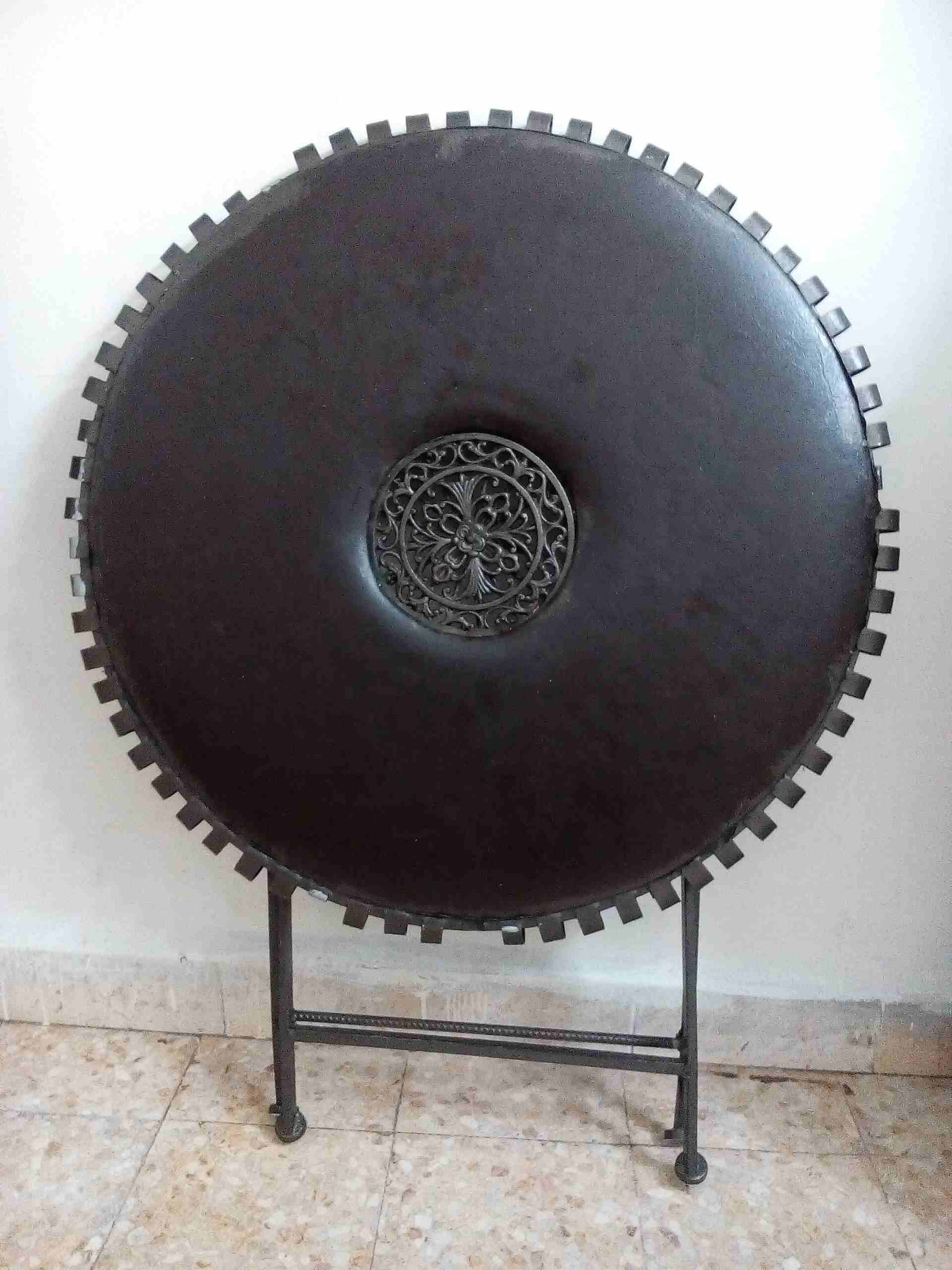 للبيع طاوله مع ثلاث كراسي تفصيل حديد
لا تنسَ أنك شاهدت هذا الإعلان في عنكبوت
طاوله مع ثلاث كراسي...