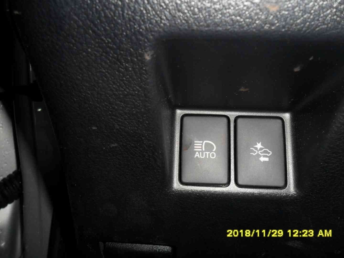 2016 TOYOTA يارس YARIS ( لون سكني )
لا تنسَ أنك شاهدت هذا الإعلان في عنكبوت
تويتا يارس 201...