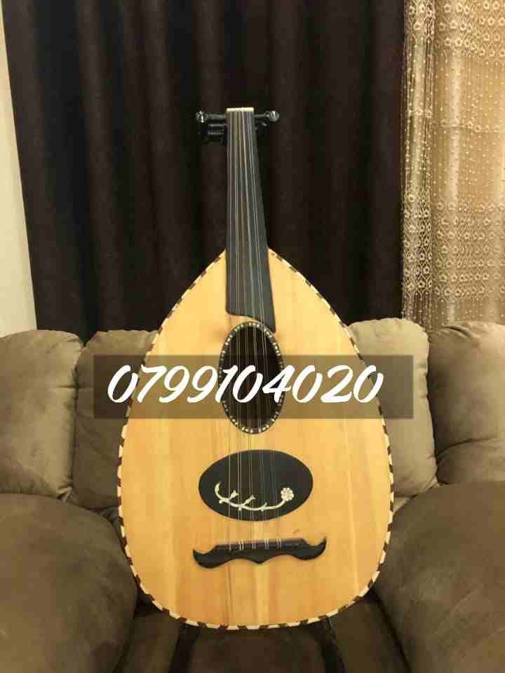 جوهره الفن جديد اصلي 100‎%‎ خشب الجوز مفاتيح ابنوس اوتار برمدح الماني شنته مبطنه اصليه
لا تنسَ أنك شاهدت هذا الإعلان في عنكبوت...