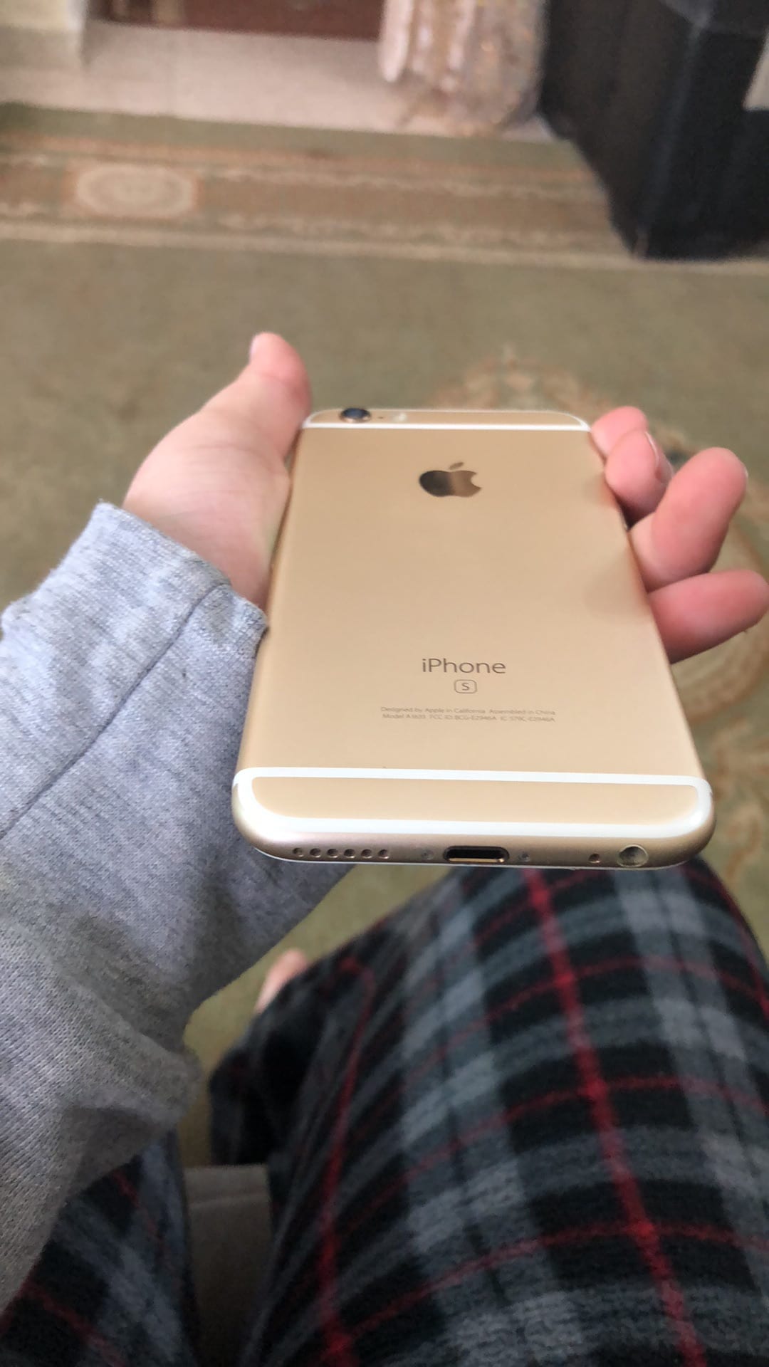 ايفون 6s ممتاز أمريكي حالة الوكالة 64G مع شاحن اصلي ذهبي اصلي
لا تنسَ أنك شاهدت هذا الإعلان في عنكبوت...