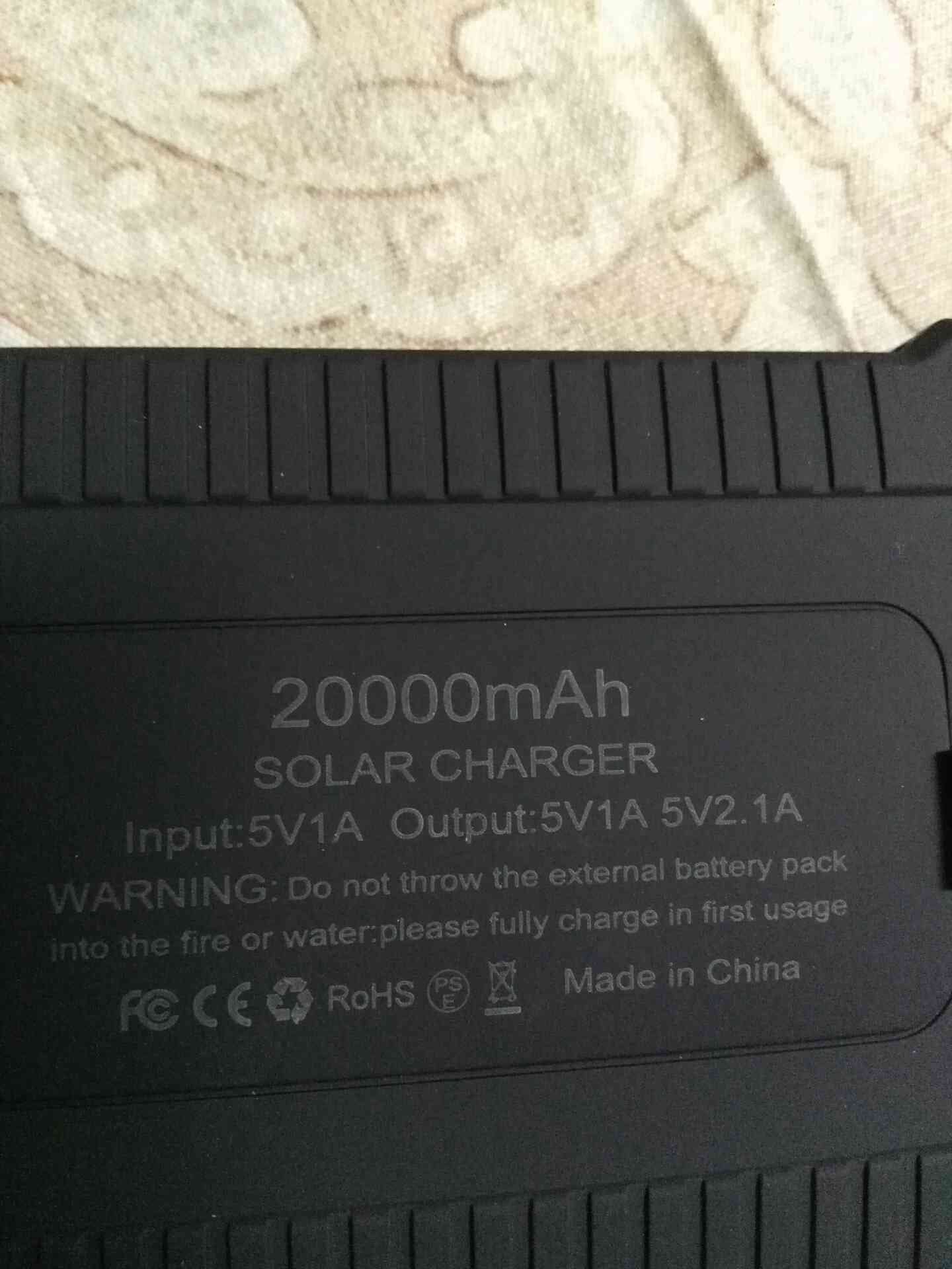 Power Bank 20,000 ma شاحن نقال 20الف ملي امبير خلايا شمسية
لا تنسَ أنك شاهدت هذا الإعلان في عنكبوت...