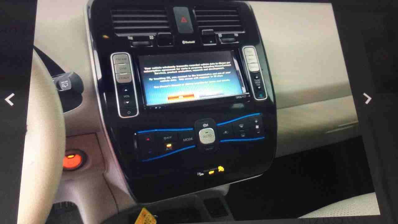 نيسان ليف 2016 30kw sv nissan leaf
لا تنسَ أنك شاهدت هذا الإعلان في عنكبوت
Clean car fax clean ti...