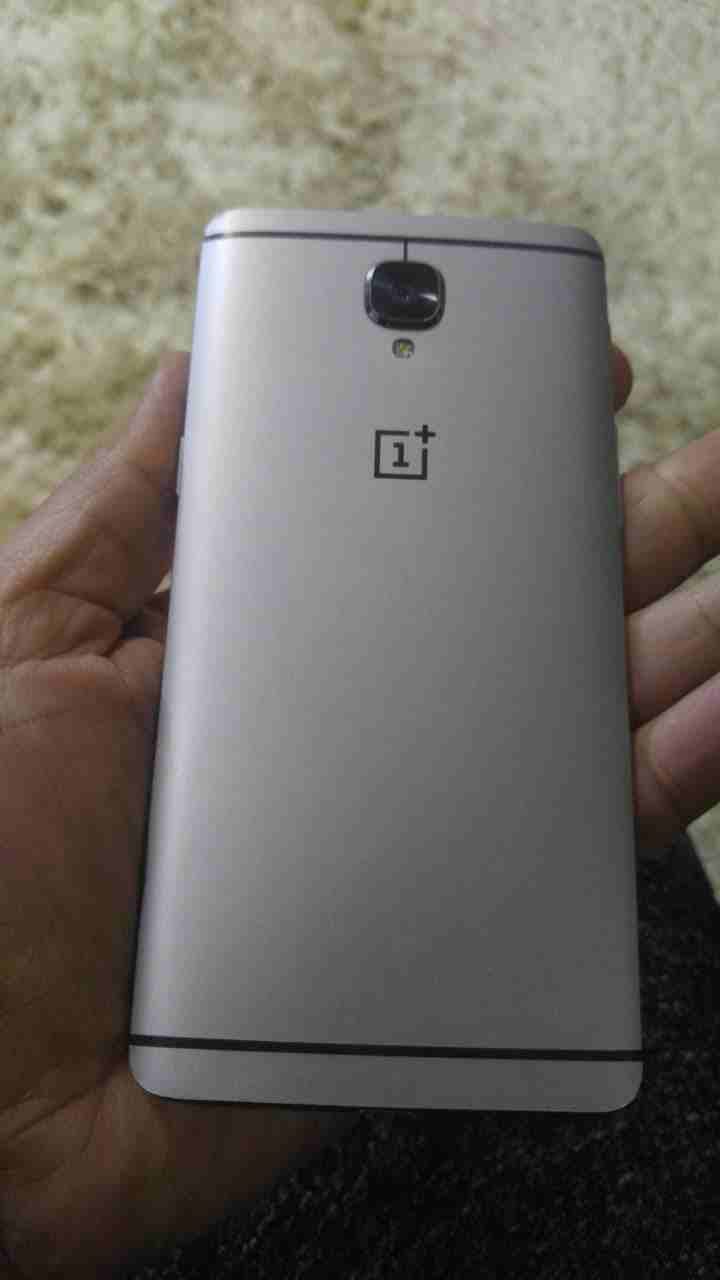 هاتف oneplus 3t
لا تنسَ أنك شاهدت هذا الإعلان في عنكبوت
اللون رمادي
الشاشة 5.5انش سوبر امولد
الرا...
