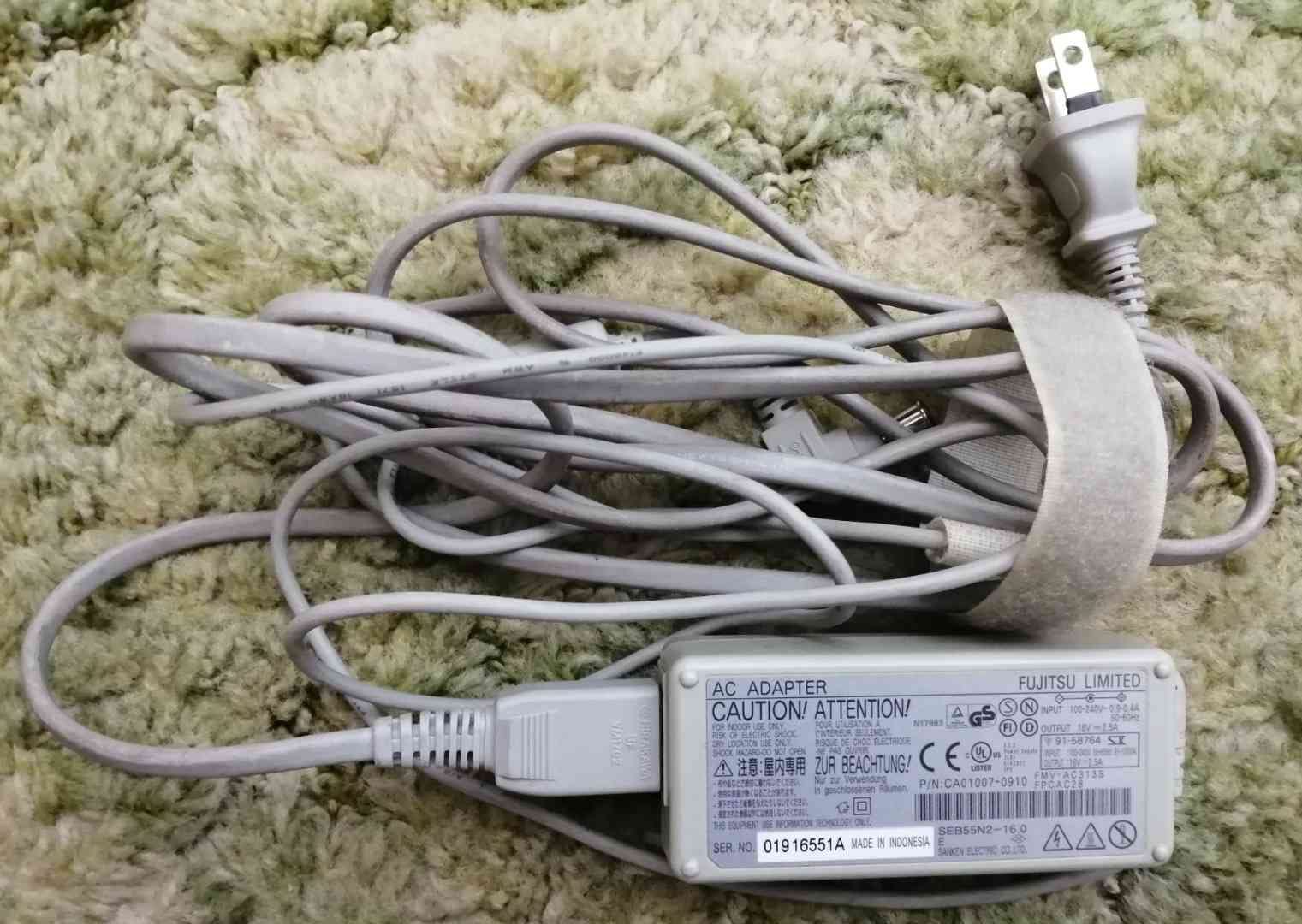 شاحن لابتوب أصلي Fujitsu
لا تنسَ أنك شاهدت هذا الإعلان في عنكبوت
Fujitsu Laptop Power Adapter...