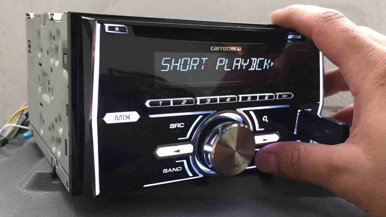 مسجل طبقتين بايونير Pioneer Carrozzeria ياباني CD / AUX / USB ألوان
لا تنسَ أنك شاهدت هذا الإعلان في عنكبوت...