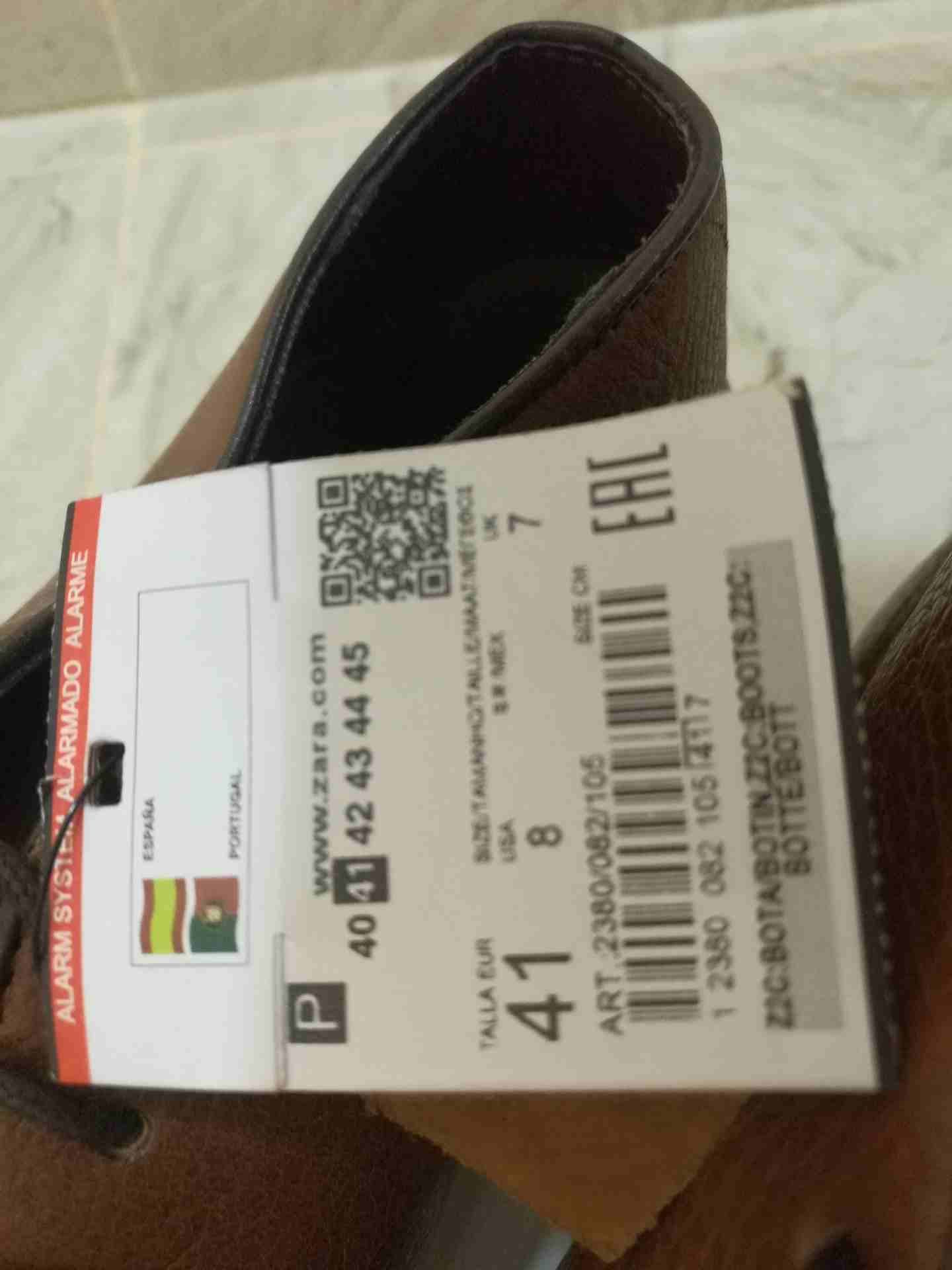 ZARA أحذية جلد طبيعي من أفخر وأرقى الماركات صناعة البرتغال وصناعة إسبانيا
لا تنسَ أنك شاهدت هذا الإعلان في عنكبوت...