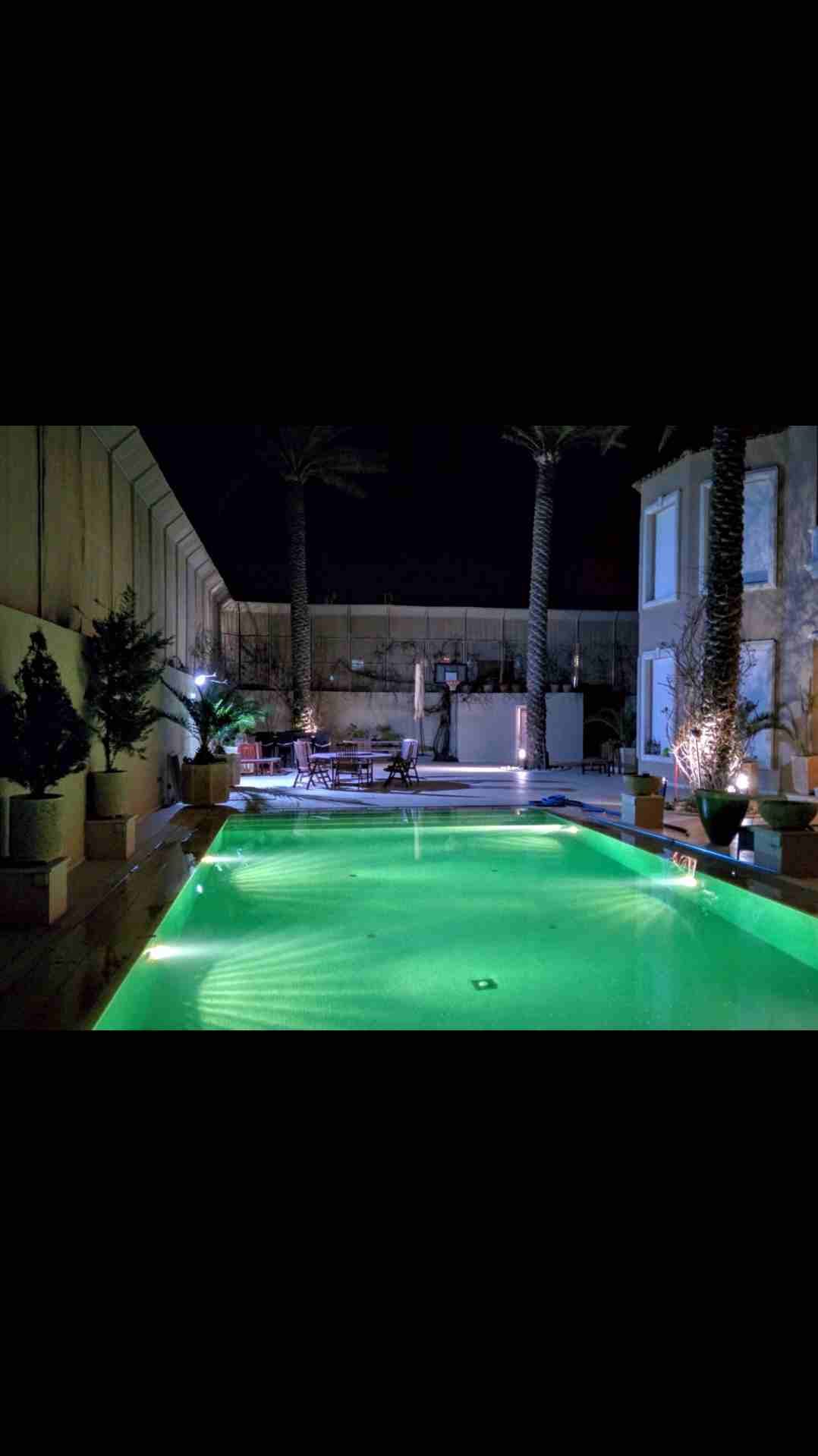 فيلا فخمة للإيجار في عبدون
لا تنسَ أنك شاهدت هذا الإعلان في عنكبوت
5 Bedroom prime location vill...