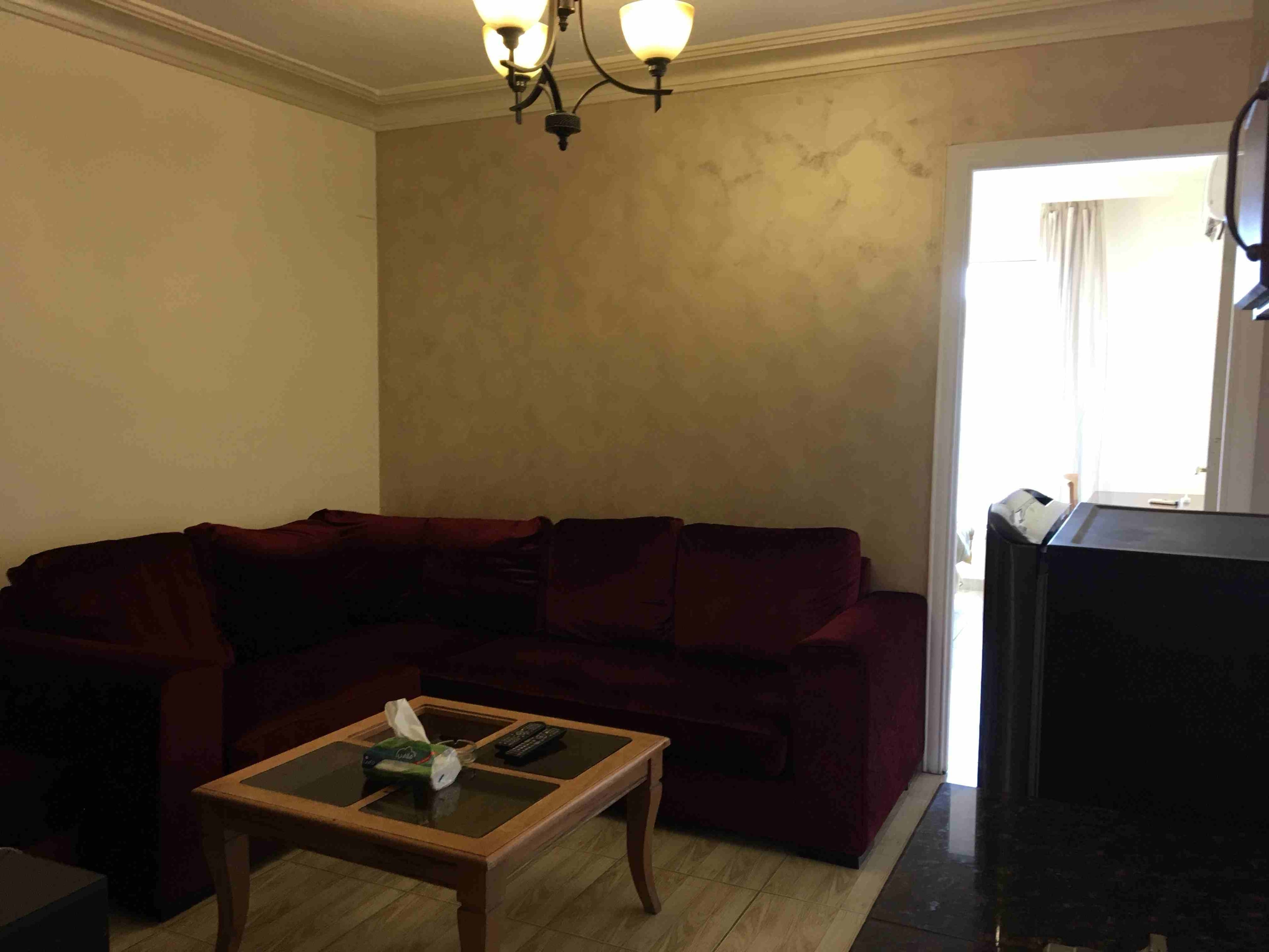 ستوديو مفروش فاخر خلف الهوليدي ان Furnished studio (next to holiday-inn hotel) للبيع او الإيجار
لا تنسَ أنك شاهدت هذا الإعلان في عنكبوت...