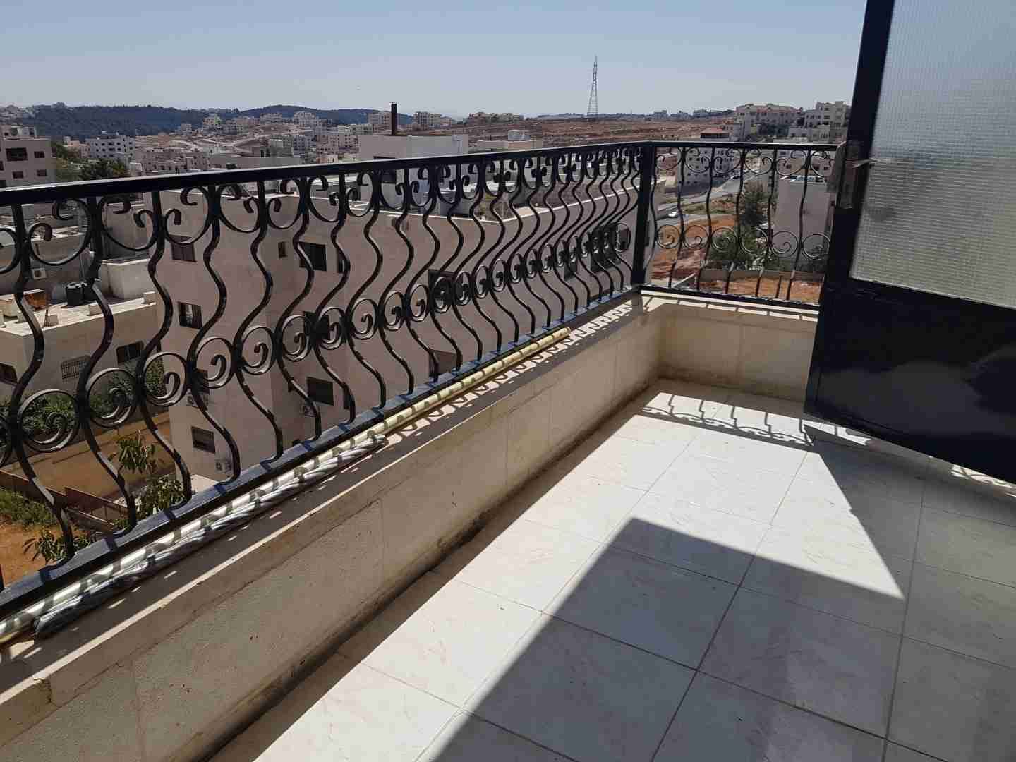 شقة فارغة ط 1 للإيجار في مرج الحمام من المالك
لا تنسَ أنك شاهدت هذا الإعلان في عنكبوت
شقق مم...
