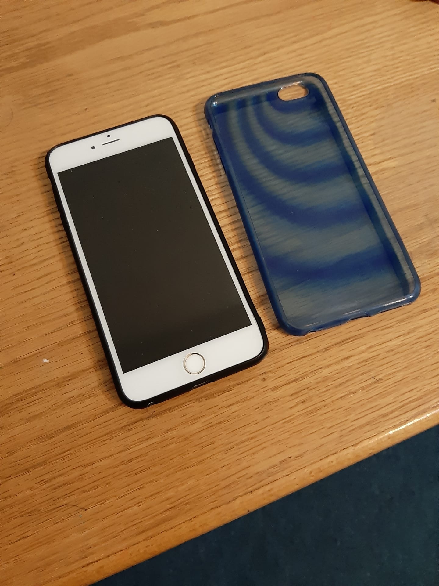 أيفون 7 128gb جولد للبيع أو البدل
لا تنسَ أنك شاهدت هذا الإعلان في عنكبوت
الجهاز بحالة جيدة ج...