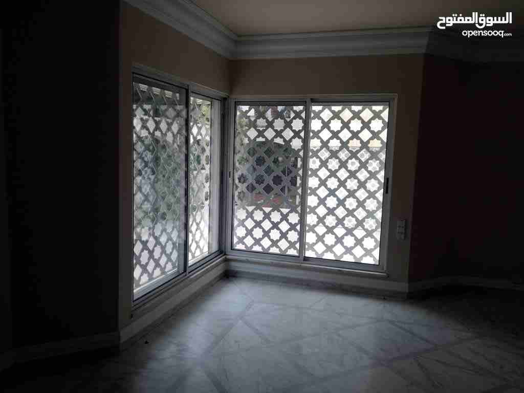 عبدون فيلا مستقله خلف الارثدوكسي
لا تنسَ أنك شاهدت هذا الإعلان في عنكبوت
يمكنكم مشاهدة المزيد من...