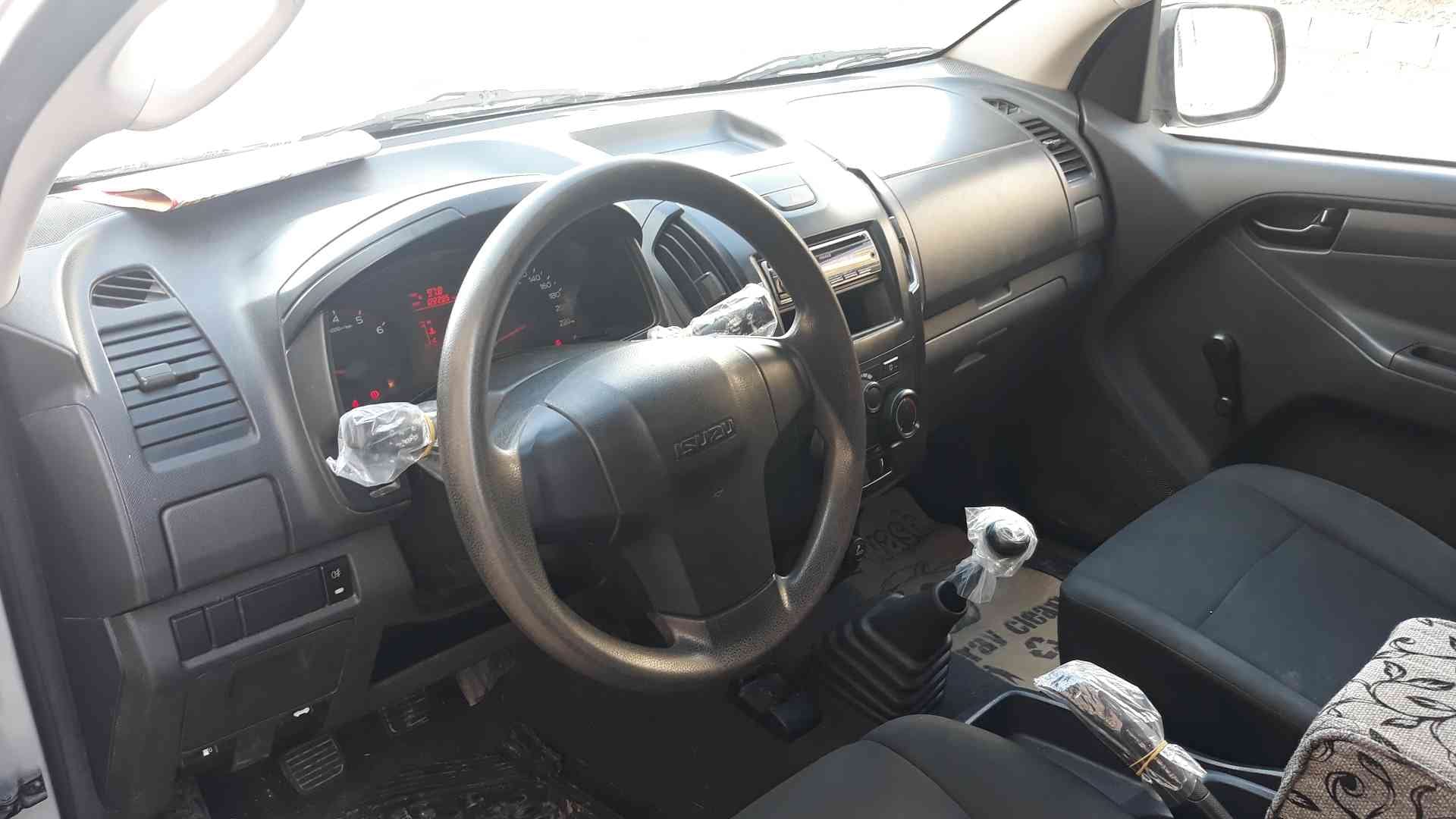 ايسوزو ديماكس 2013 فحص كامل دهان الشركه 4×4 الفحص مرفق مع الصور
لا تنسَ أنك شاهدت هذا الإعلان في عنكبوت...
