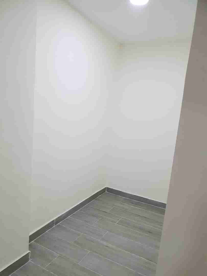 شقه جديده مميزه للبيع في خلدا خلف مطاعم عاليه المركزي ***وقرب Amman Academy School
لا تنسَ أنك شاهدت هذا الإعلان في عنكبوت...