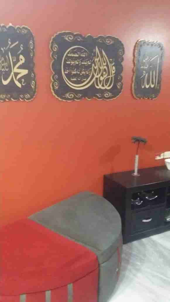 اثاث منزل كامل
لا تنسَ أنك شاهدت هذا الإعلان في عنكبوت
غرفه نوم غرفه اطفال كنب...