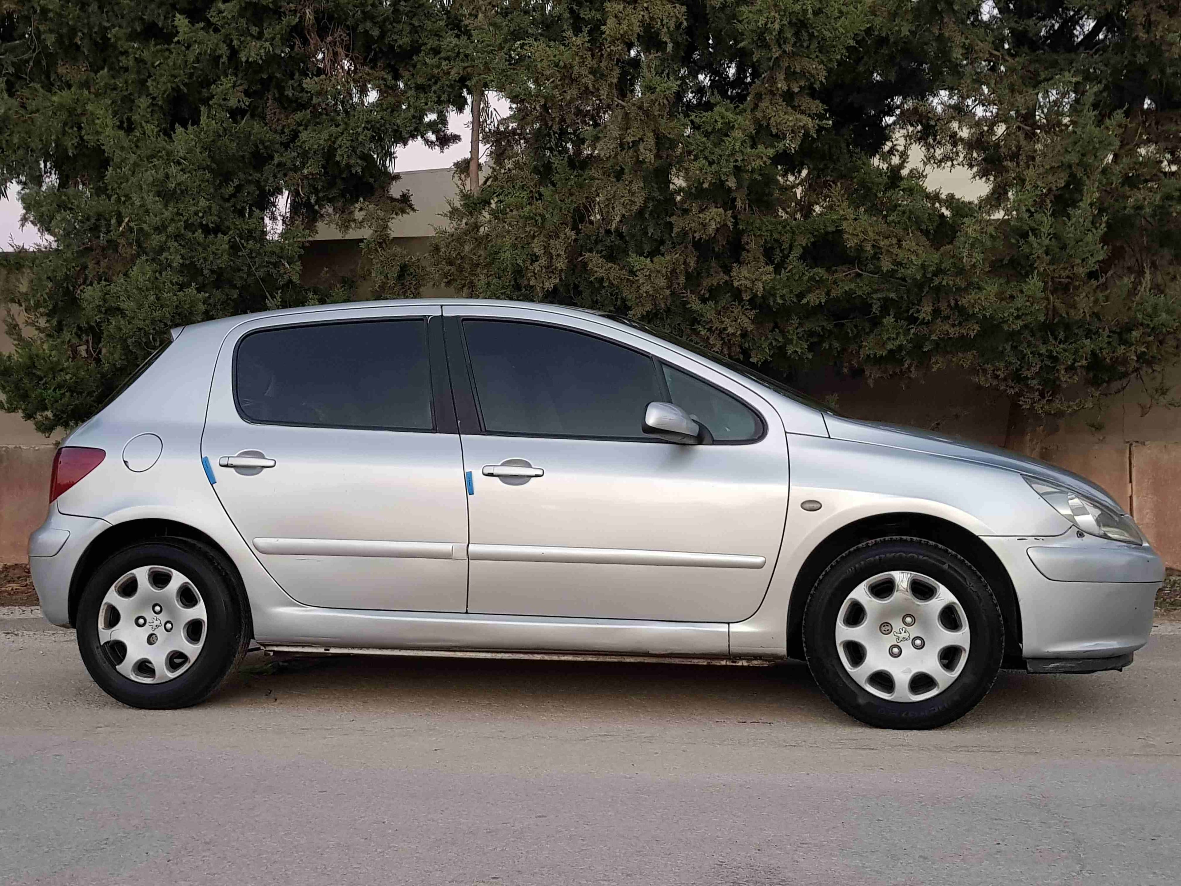 بيجو 307 موديل 2005 للبيع
لا تنسَ أنك شاهدت هذا الإعلان في عنكبوت
بيجو 307 موديل 2005 فل كامل
جي...