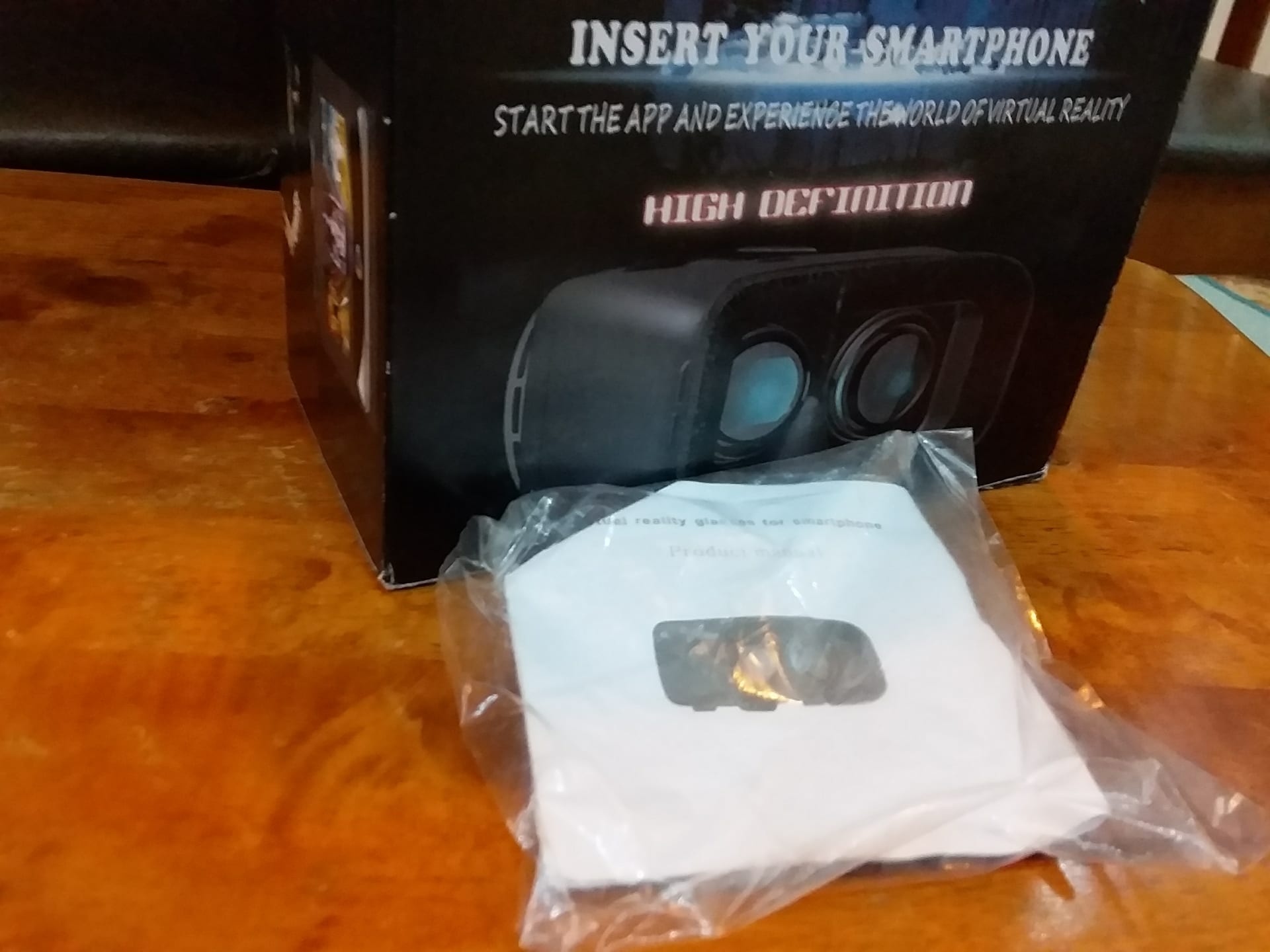 VR box جديدة
لا تنسَ أنك شاهدت هذا الإعلان في عنكبوت
VR box...