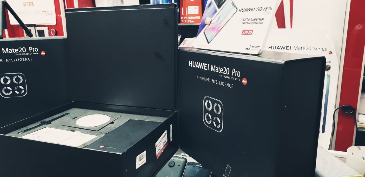 اجمل العروض في المملكة على اجهزه Mate20 pro فل بكج كفاله سل افنيو
لا تنسَ أنك شاهدت هذا الإعلان في عنكبوت...