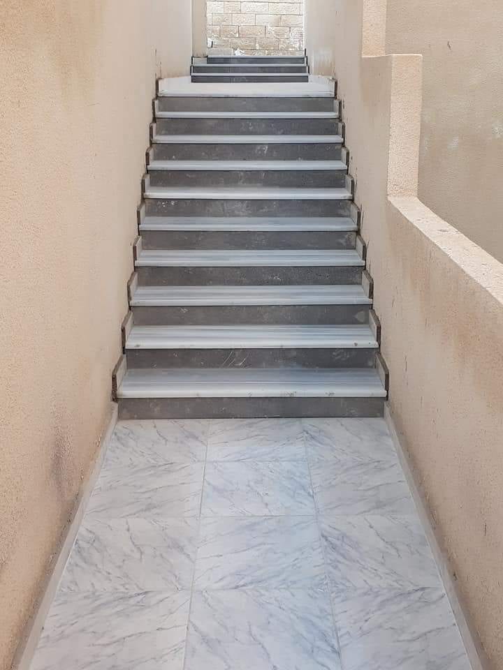 تركيب كافة انواع البلاط والسرميك والبرسلان 0787896123
لا تنسَ أنك شاهدت هذا الإعلان في عنكبوت...