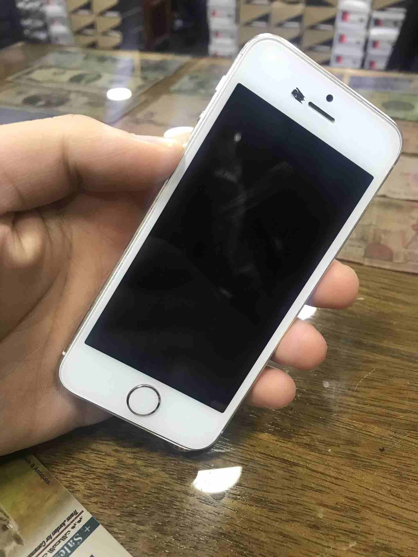 ايفون 5 للبيع
لا تنسَ أنك شاهدت هذا الإعلان في عنكبوت
ايفون 5s للبيع
جهاز نضيف صلاة النبي
مغيرل...