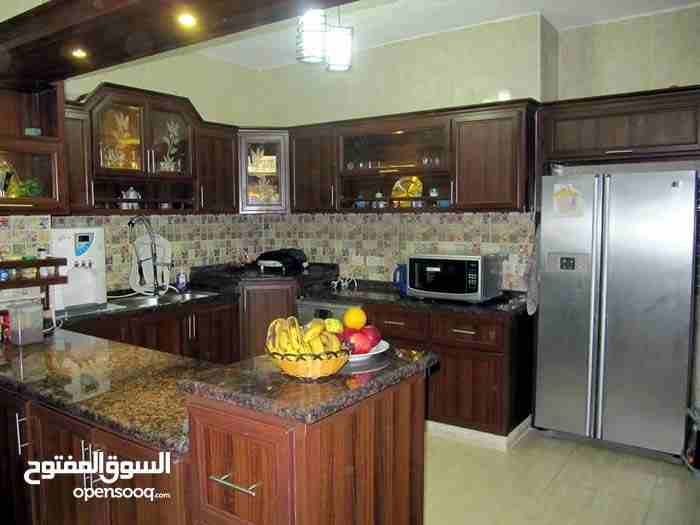 صيانه مطابخ الالمنيوم واباجورات وتغيير مناخل
لا تنسَ أنك شاهدت هذا الإعلان في عنكبوت
صيانه المناخ...