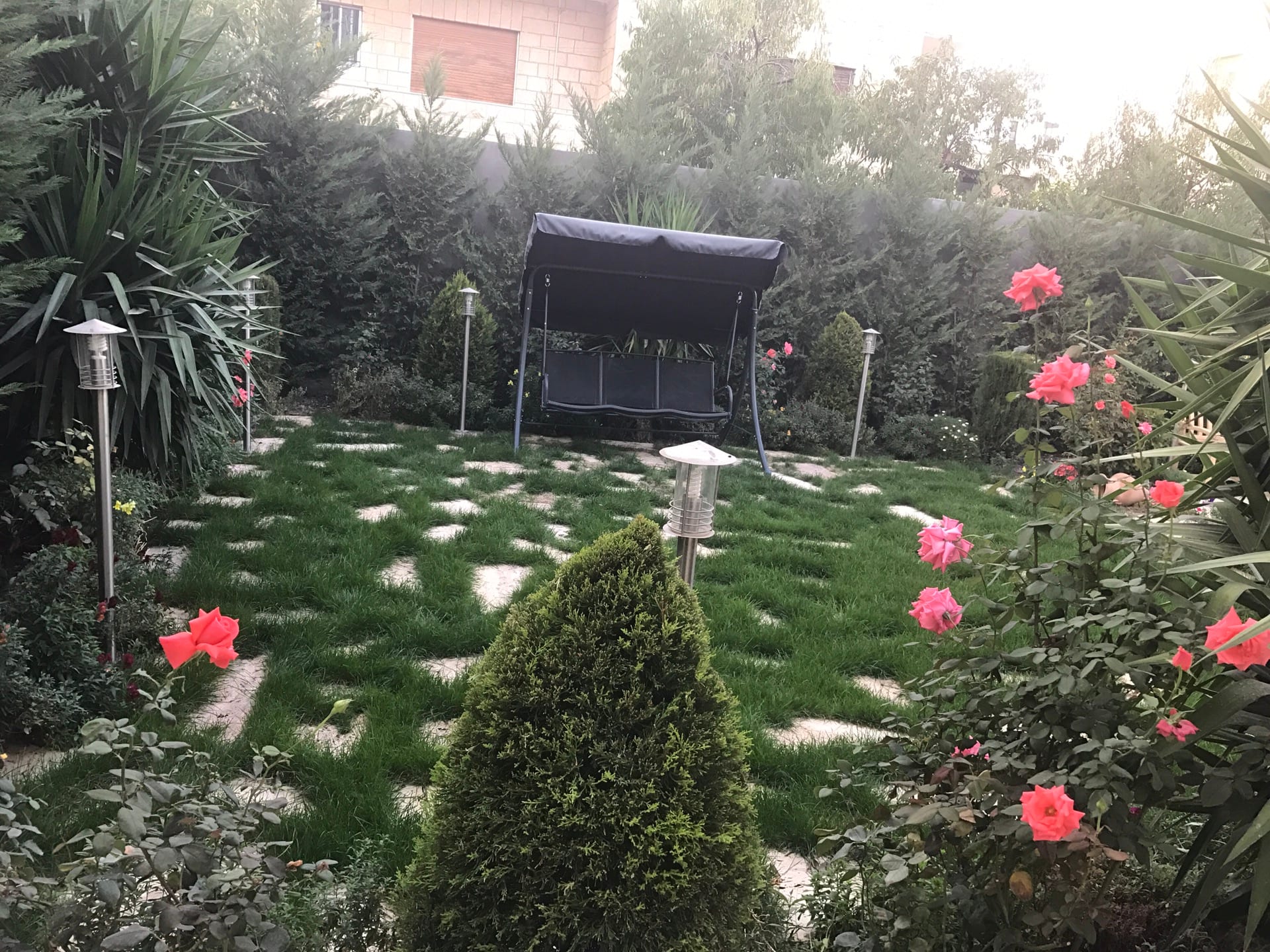 Leasing a villa in Shmeisani. Mohd Al-Bashir Street house number 25 - unfurnished
لا تنسَ أنك شاهدت هذا الإعلان في عنكبوت...