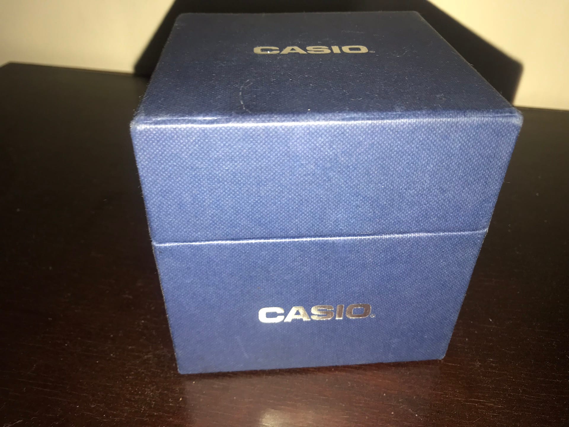 new Casio watch
لا تنسَ أنك شاهدت هذا الإعلان في عنكبوت
Model: MTD-100
مقاومة للمياه حتى عمق...