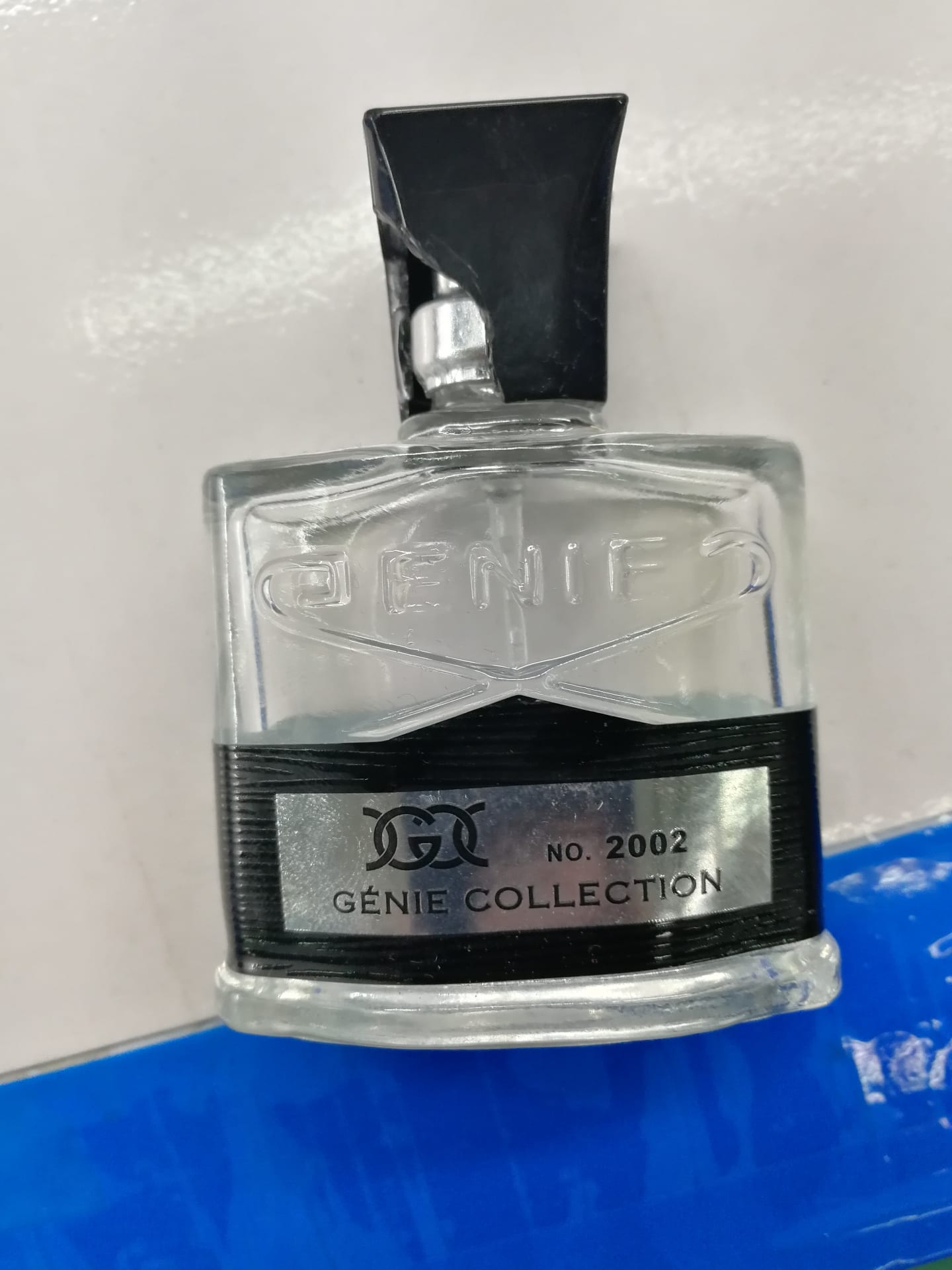 يا اخوان بدي هاض العطر
لا تنسَ أنك شاهدت هذا الإعلان في عنكبوت
يا اخوان بدي هاض العطر...