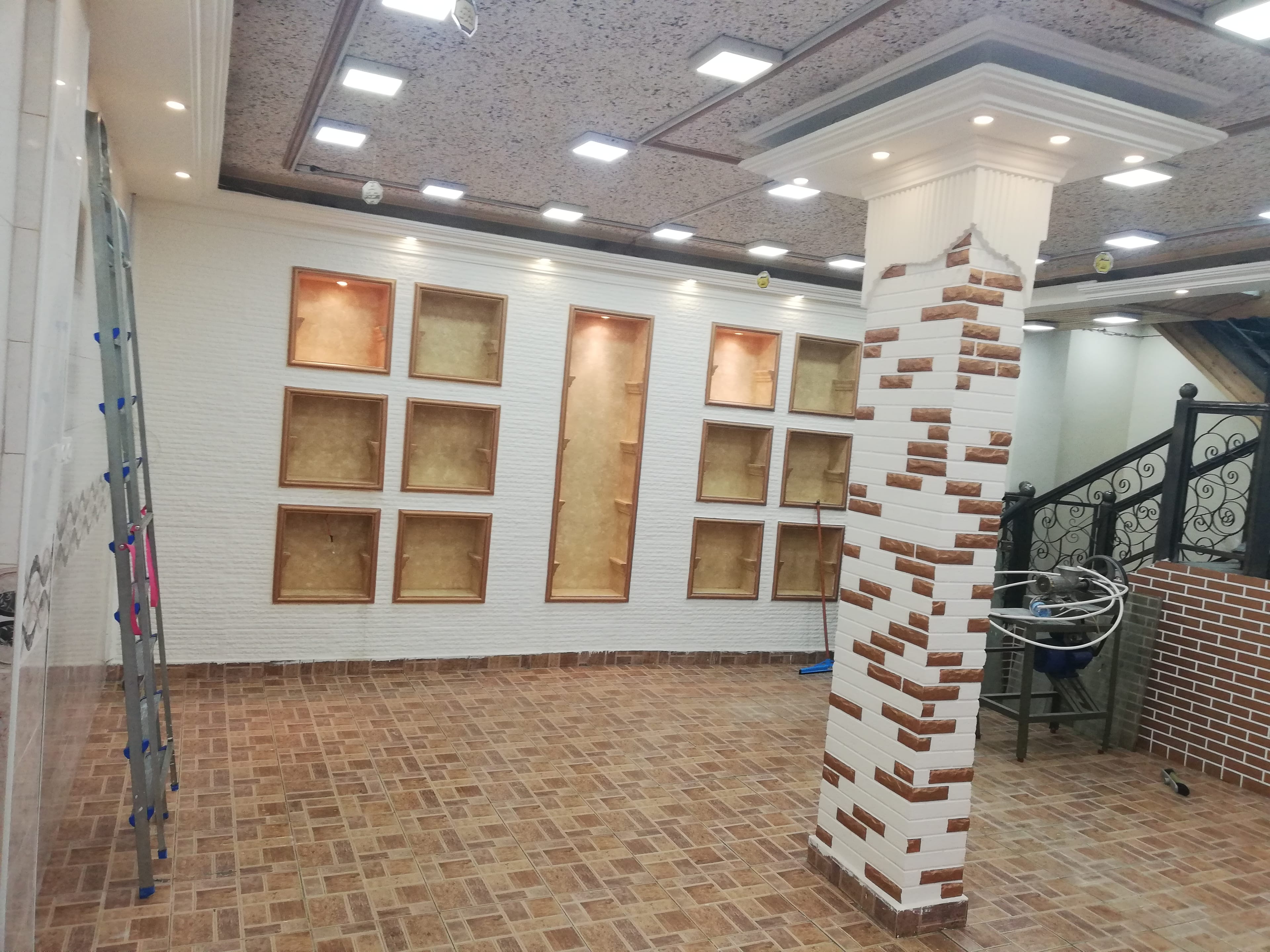 مطعم وملحمه وصاله معهم ديكورات وتشطيب جديد
لا تنسَ أنك شاهدت هذا الإعلان في عنكبوت
المطعم مج...