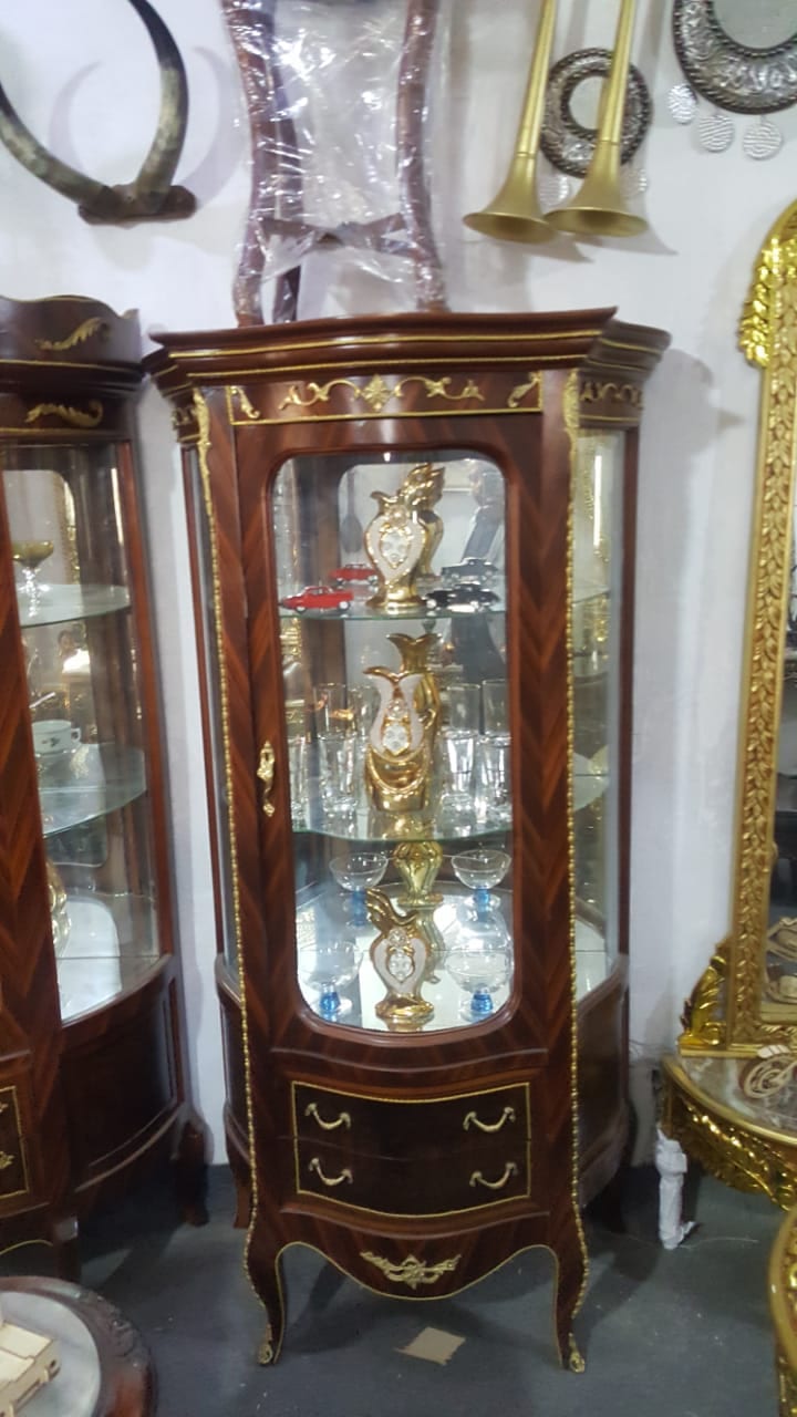 طاولات سفرة فاخرة ابتداء من 120دينار
لا تنسَ أنك شاهدت هذا الإعلان في عنكبوت
0799750491 سحاب الشارع الرئيسي...