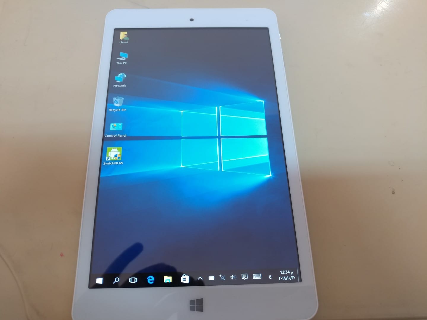 تابلت chuwi (نظام ويندوز 10 اندرويد 5, معالج رباعي النواة , رام 2Gb, شاشة 8" QHD , هاردسك 32Gb)
لا تنسَ أنك شاهدت هذا الإعلان في عنكبوت...