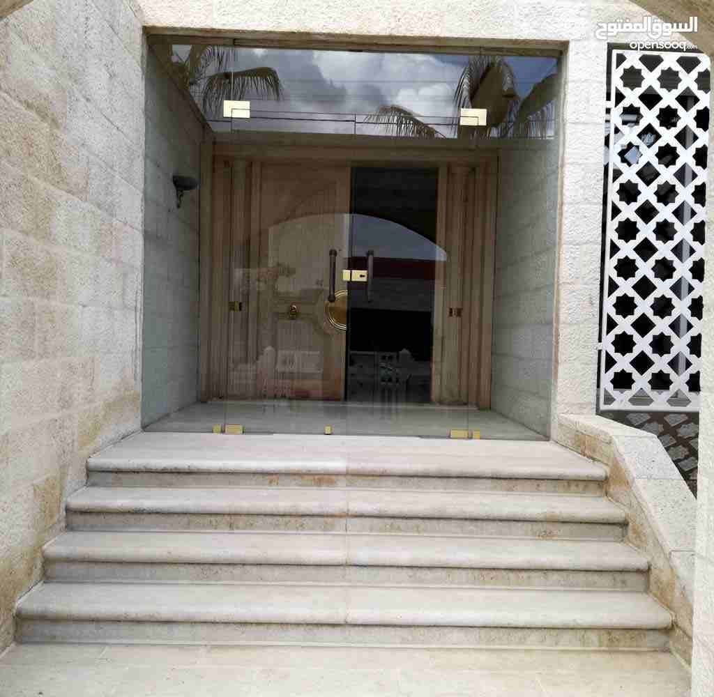 عبدون فيلا مستقله خلف الارثدوكسي
لا تنسَ أنك شاهدت هذا الإعلان في عنكبوت
يمكنكم مشاهدة المزيد من...