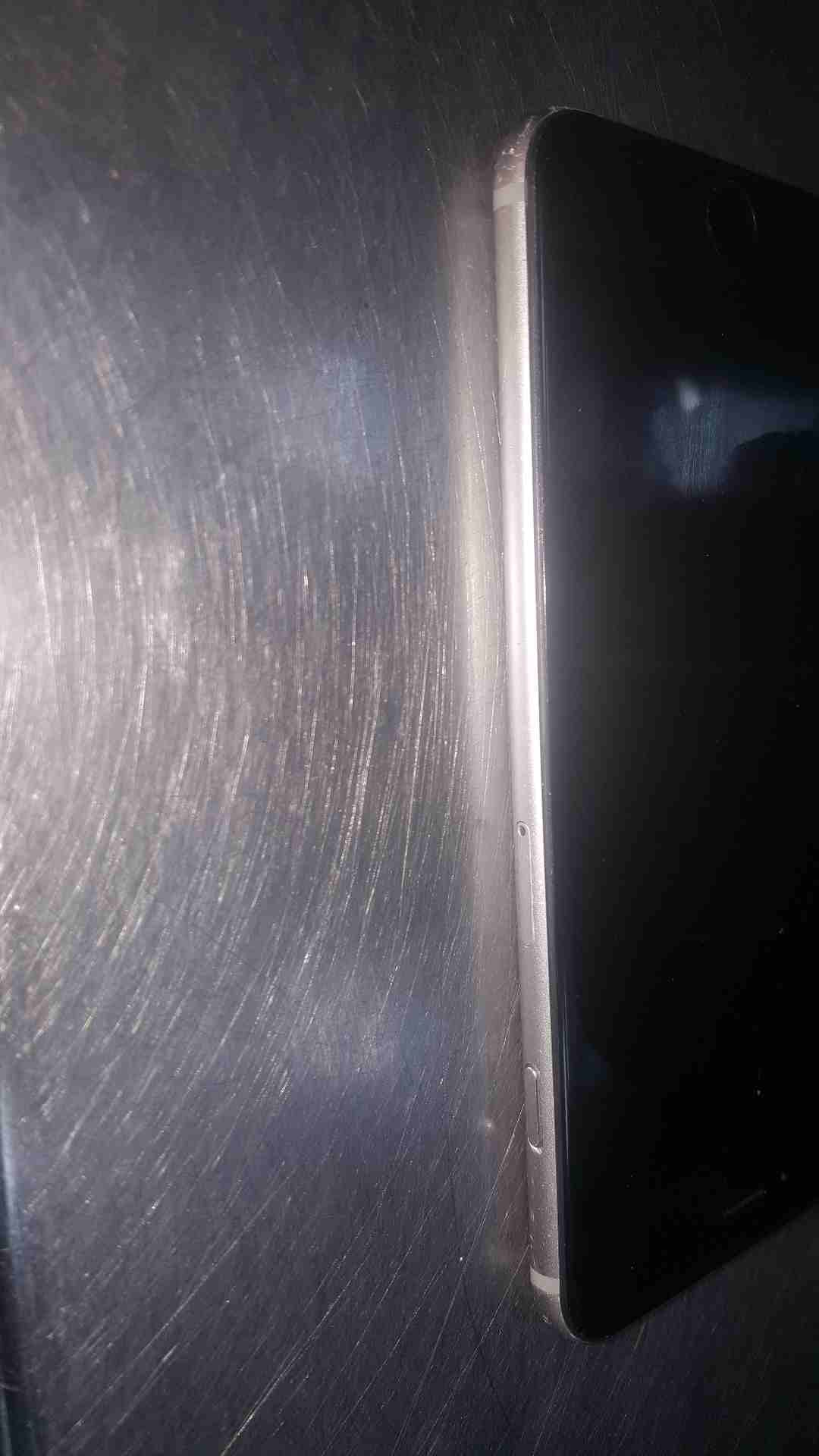 ايفون 6 بلص 64 جيجا شاحن كرتونه سماعه
لا تنسَ أنك شاهدت هذا الإعلان في عنكبوت
6بلص معاه كرتونه شا...